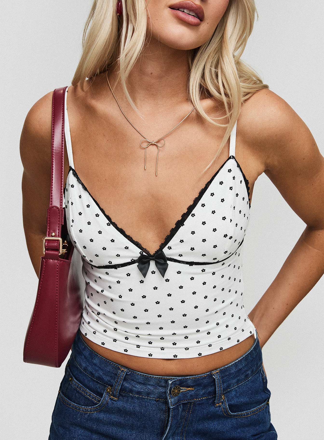 Rune Top White / Black-Vipp Girl