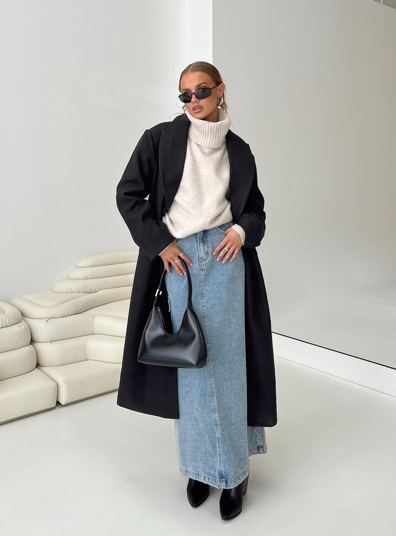 Olsen Coat Black-Vipp Girl