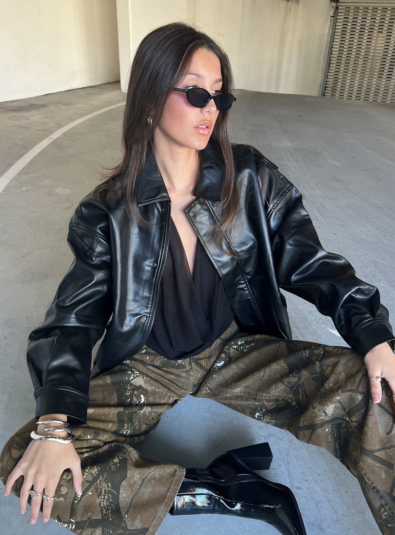 Kenny Bomber Jet Black-Vipp Girl