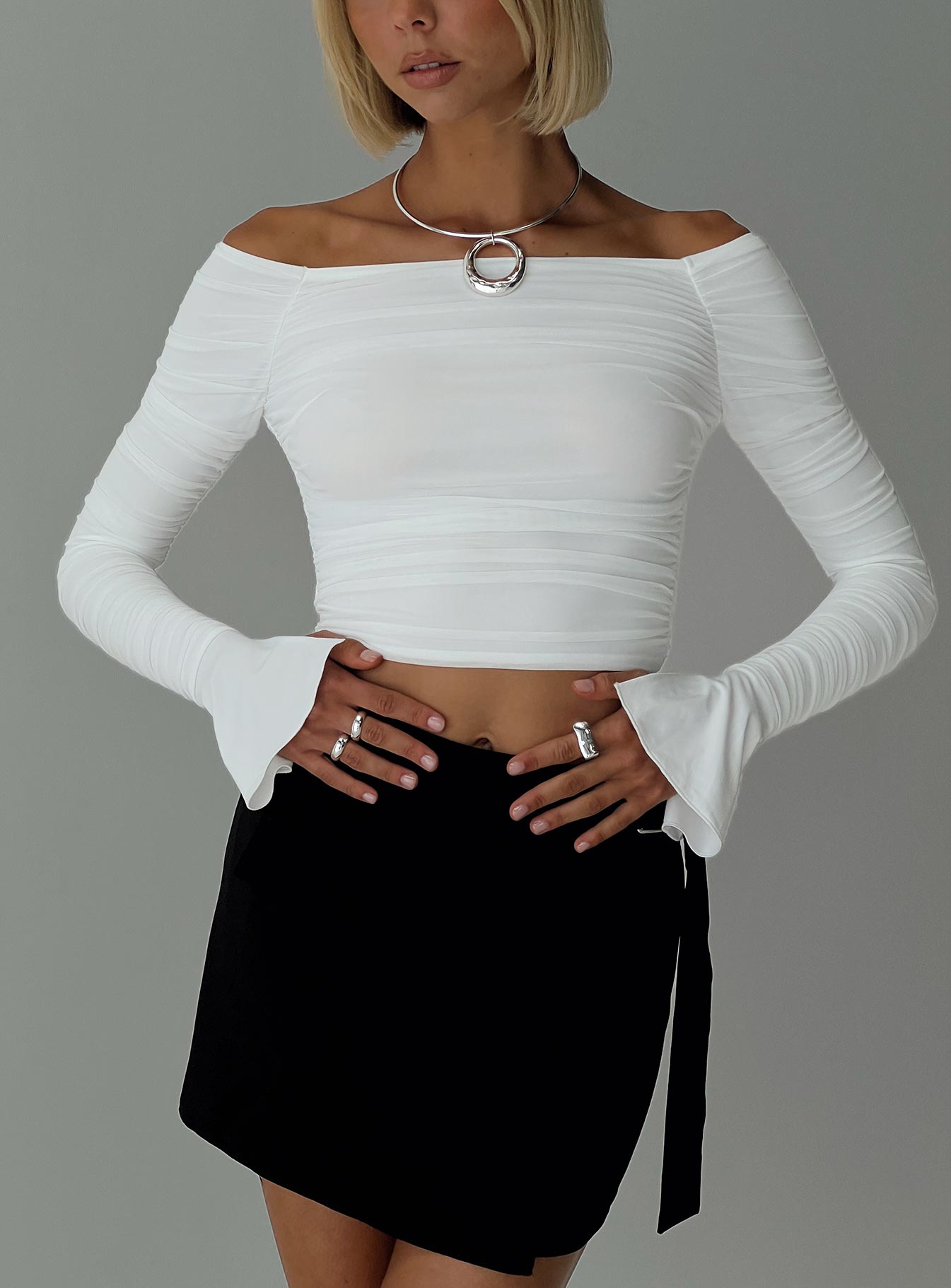 Moreno Off The Shoulder Top White-Vipp Girl