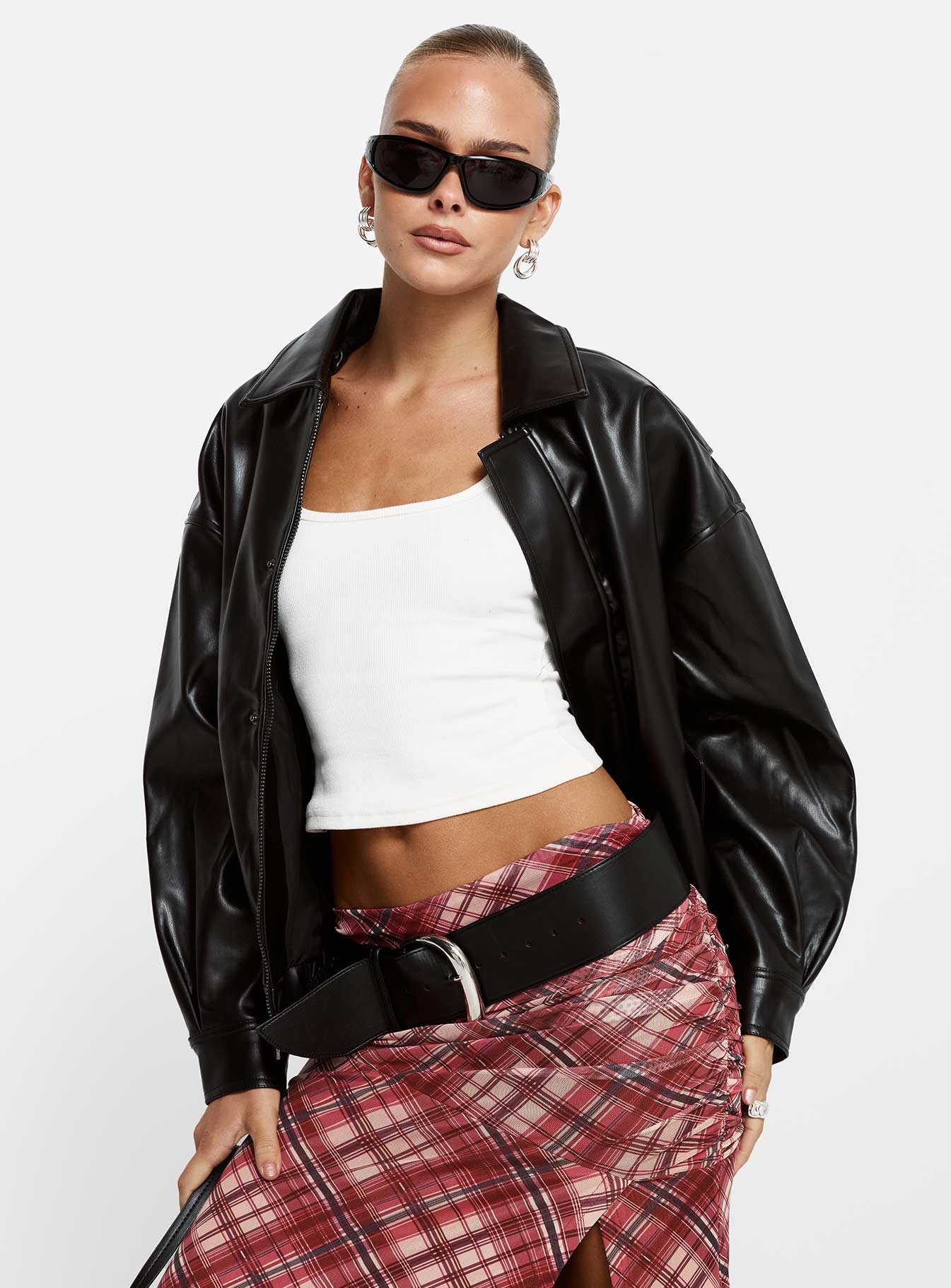 Kenny Bomber Jet Black-Vipp Girl