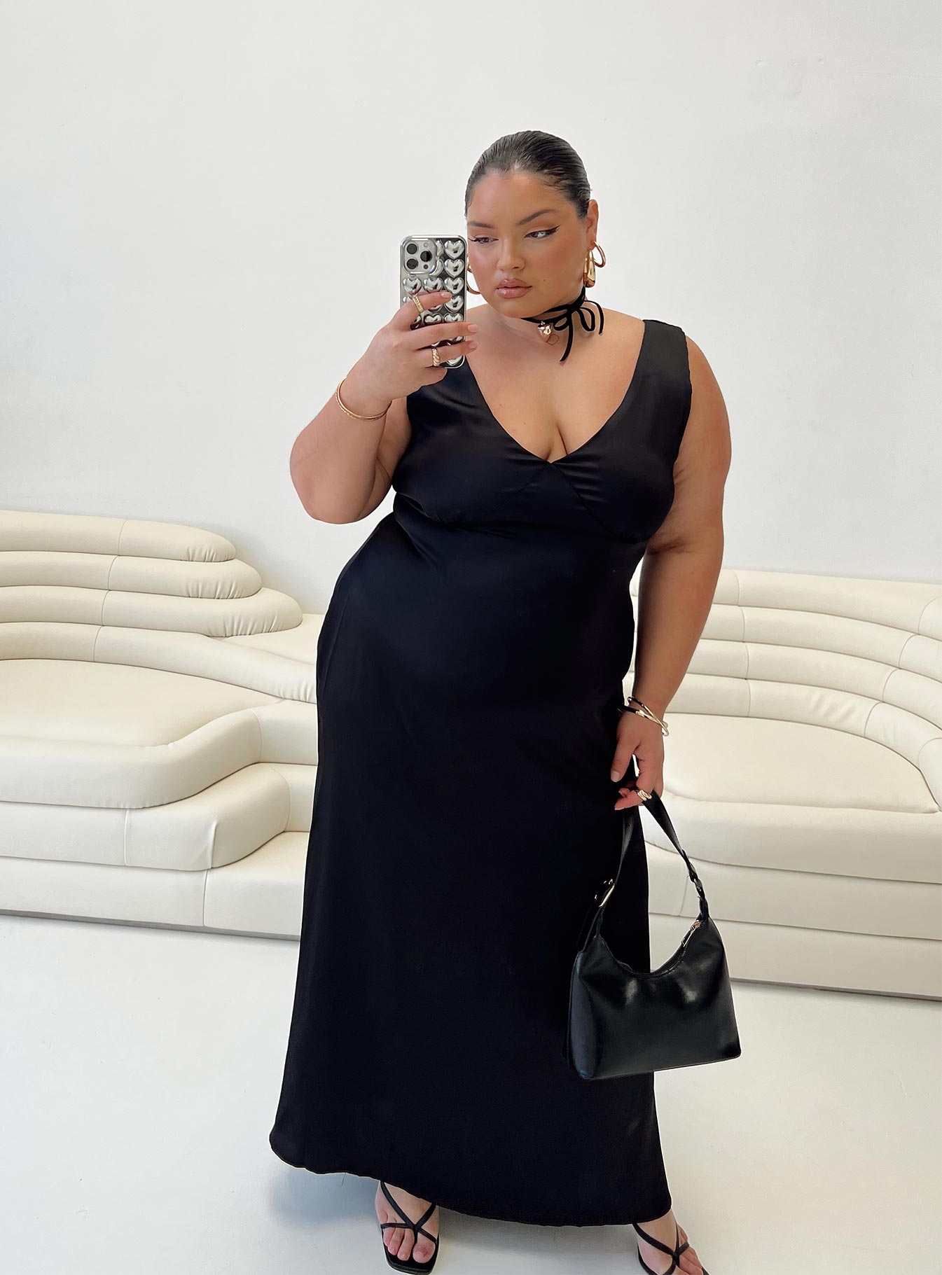 Lynsey Midi Dress Black Curve-Vipp Girl