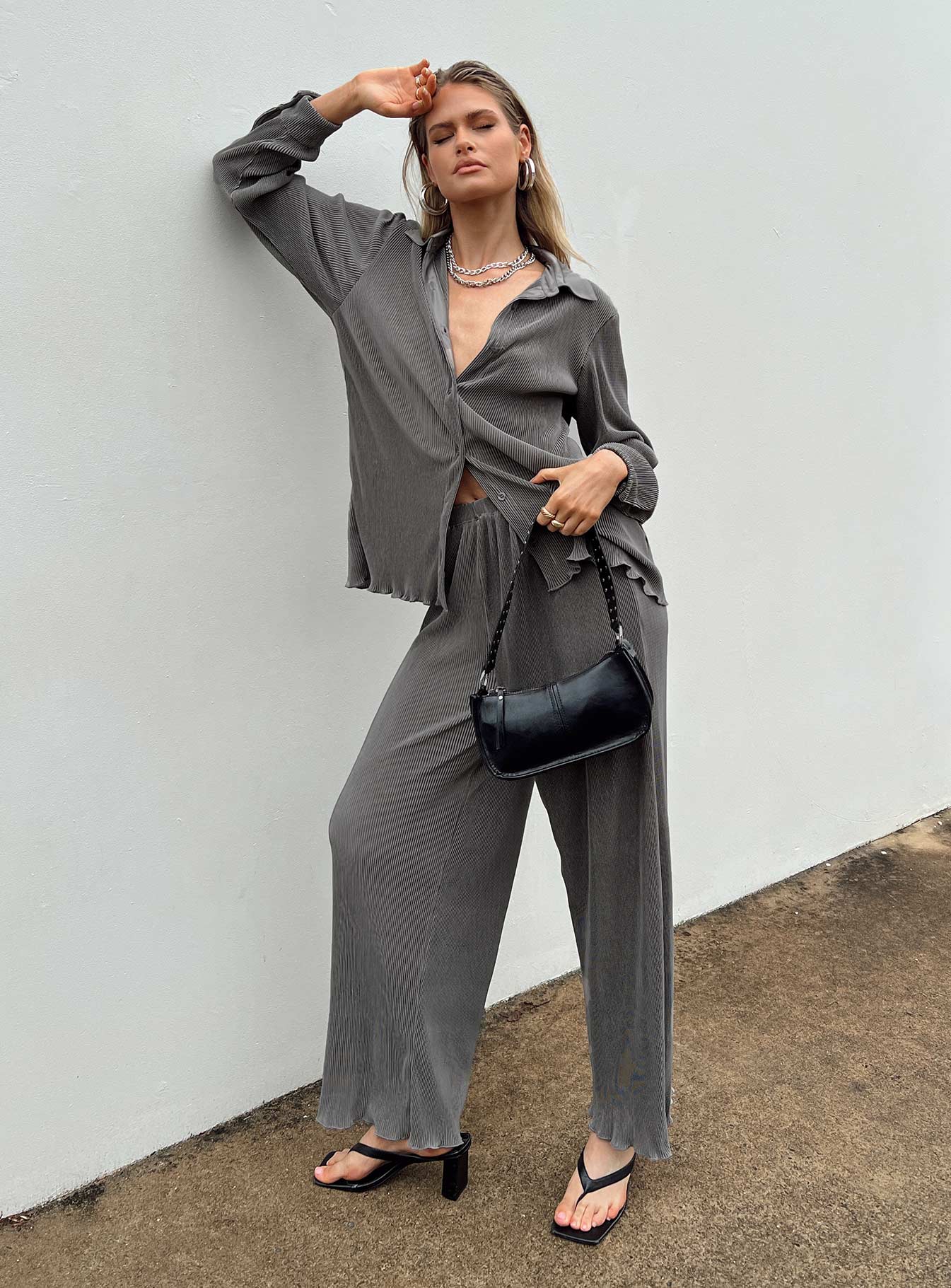 Cartmore Plisse Top Charcoal-Vipp Girl