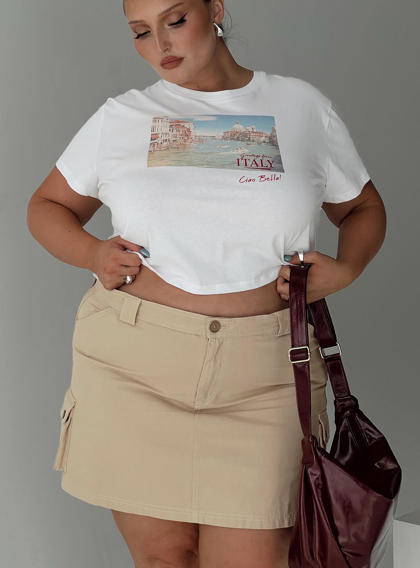Lydie Cargo Mini Skirt Beige Curve-Vipp Girl