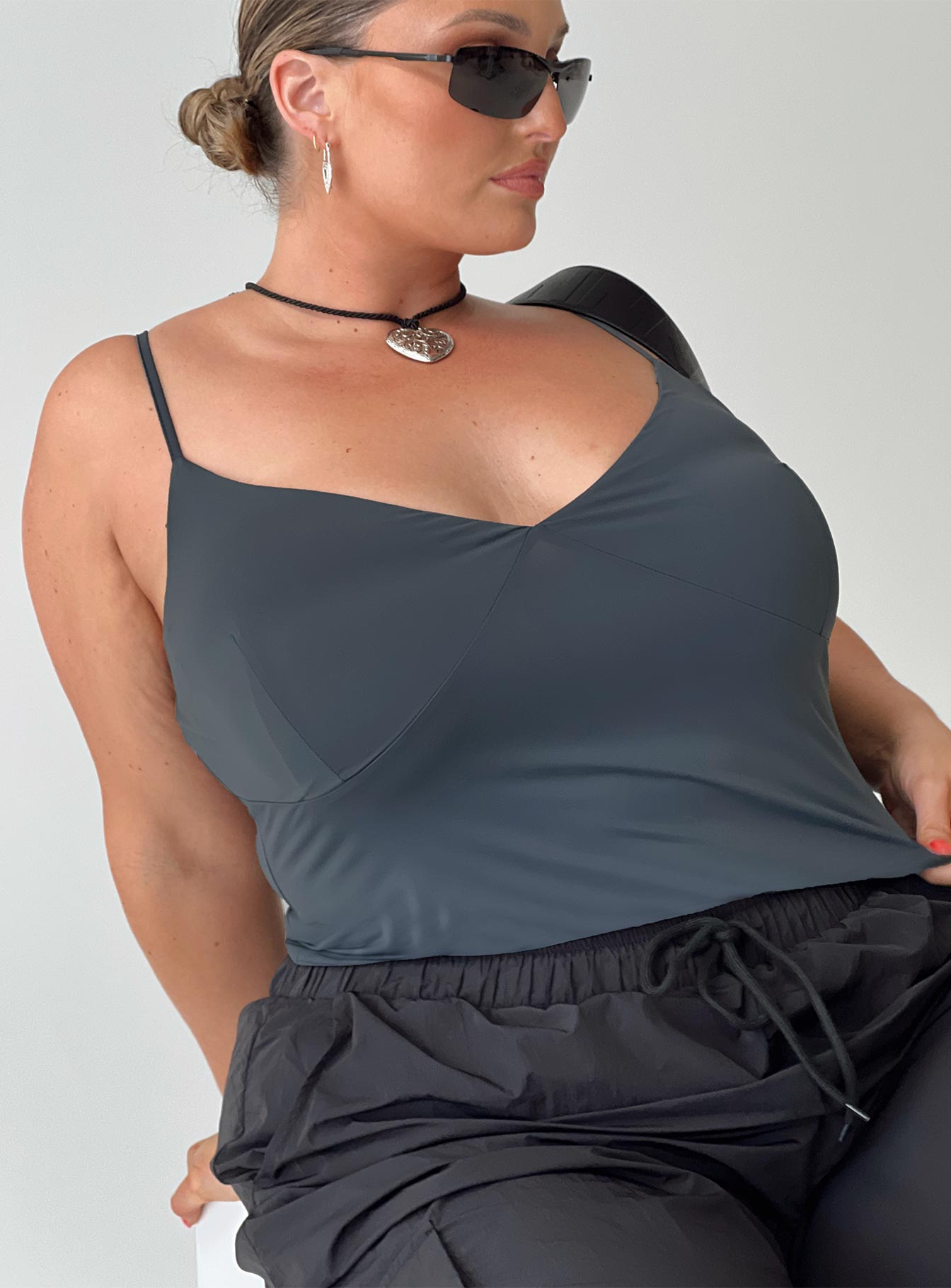 Kazan Cami Steel Curve-Vipp Girl