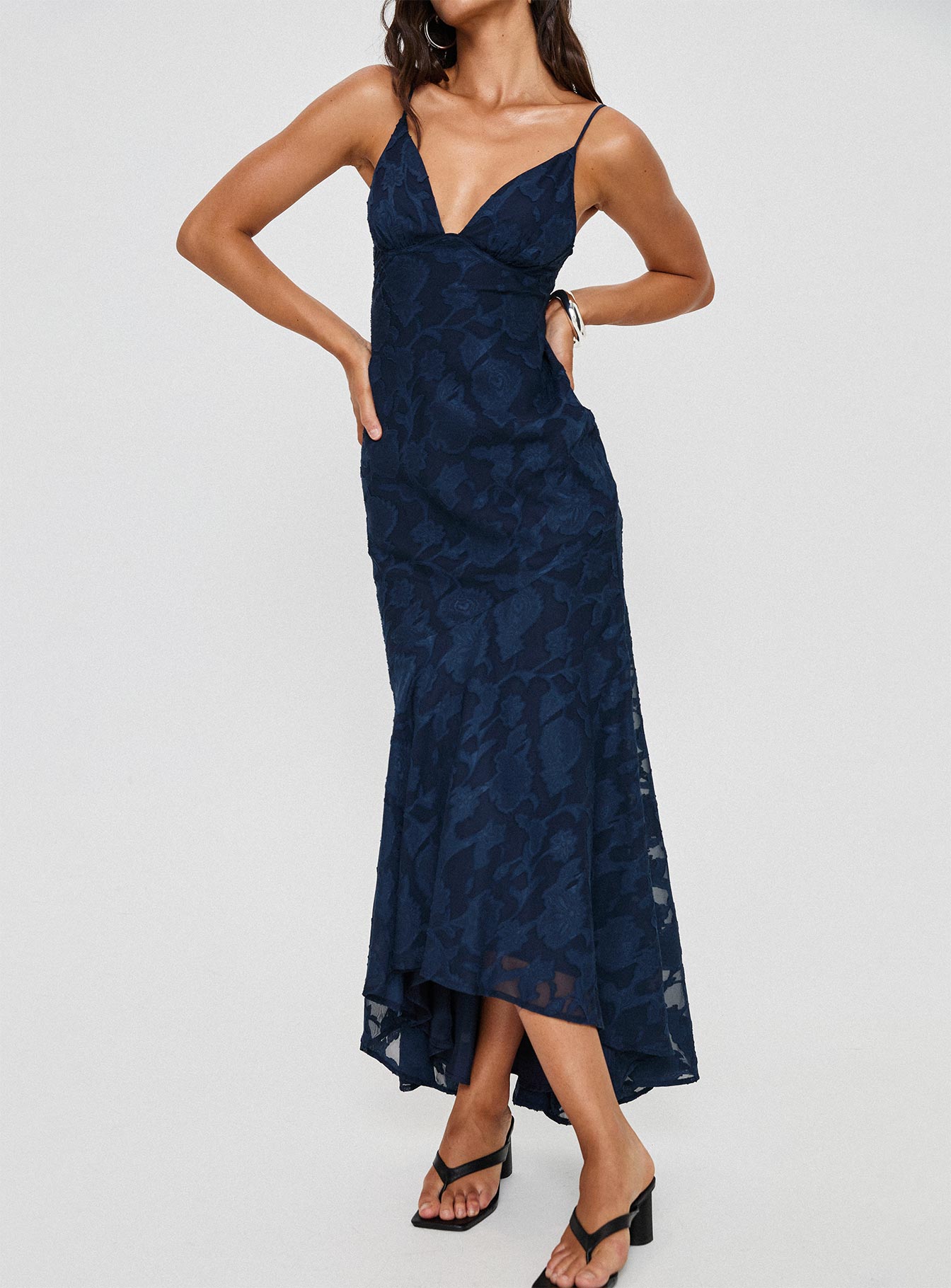 Cyrene Maxi Dress Navy-Vipp Girl