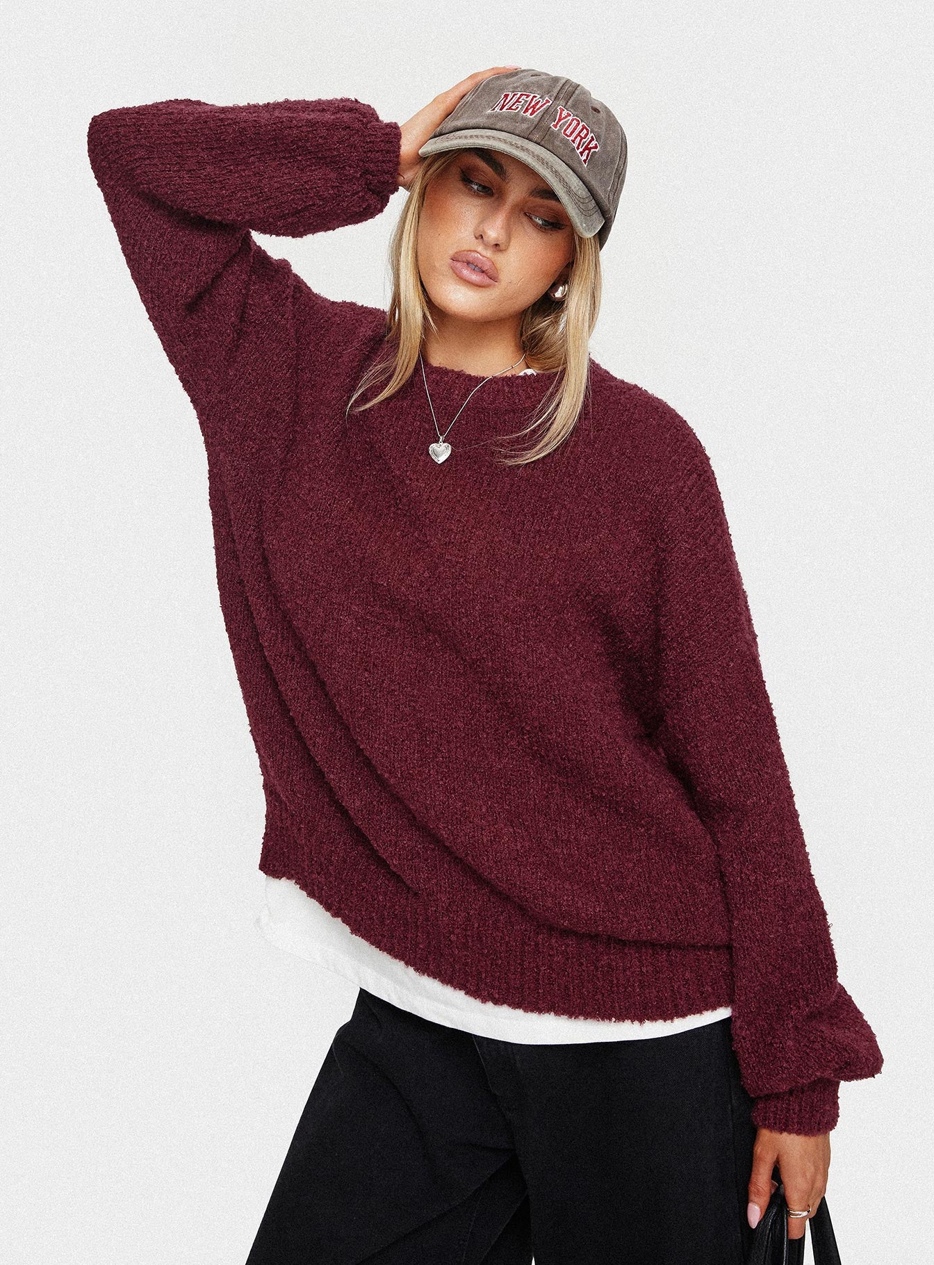 Niomie Knit Sweater Burgundy-Vipp Girl