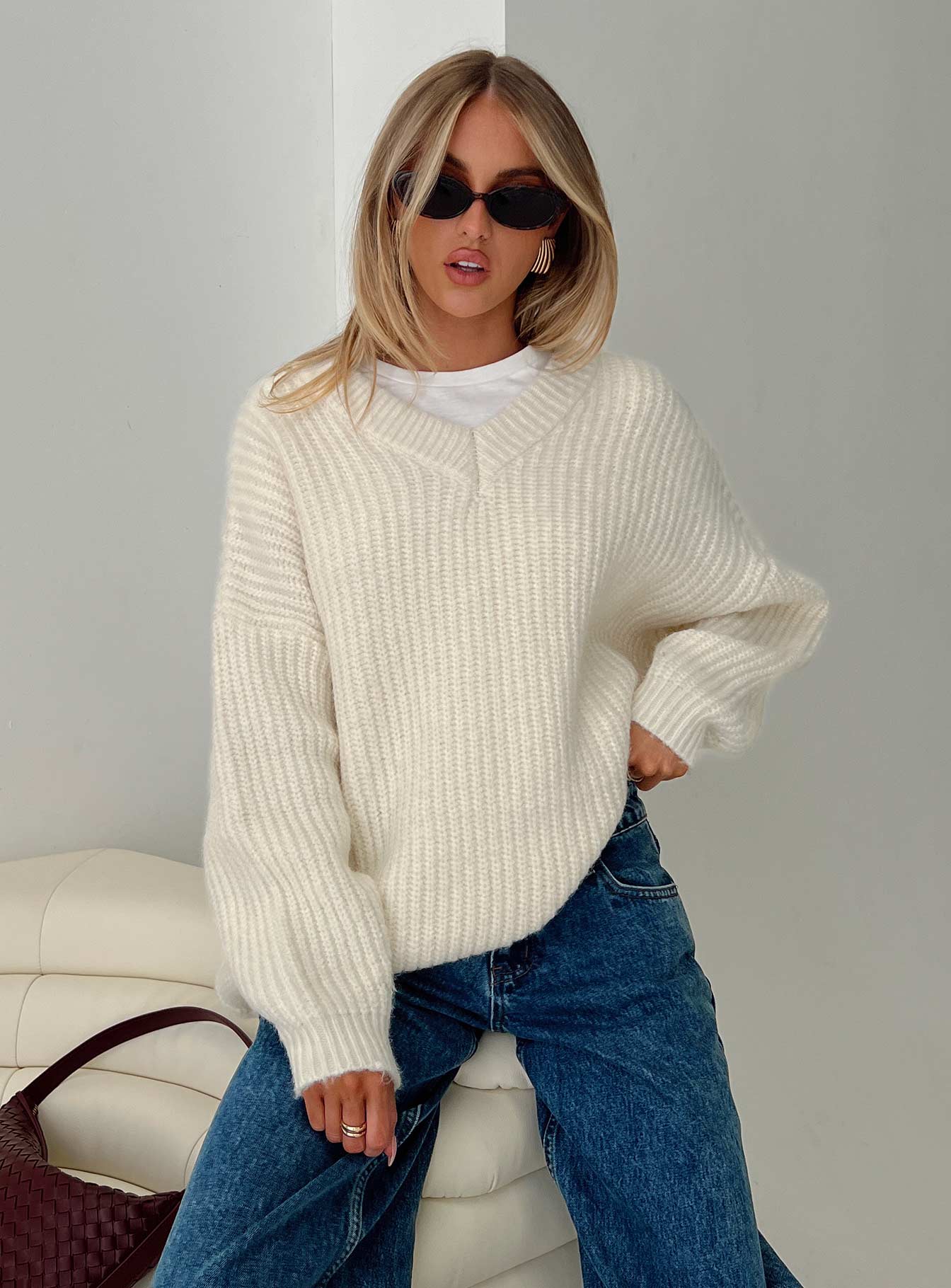 Have It All V Neck Knit Sweater Cream-Vipp Girl