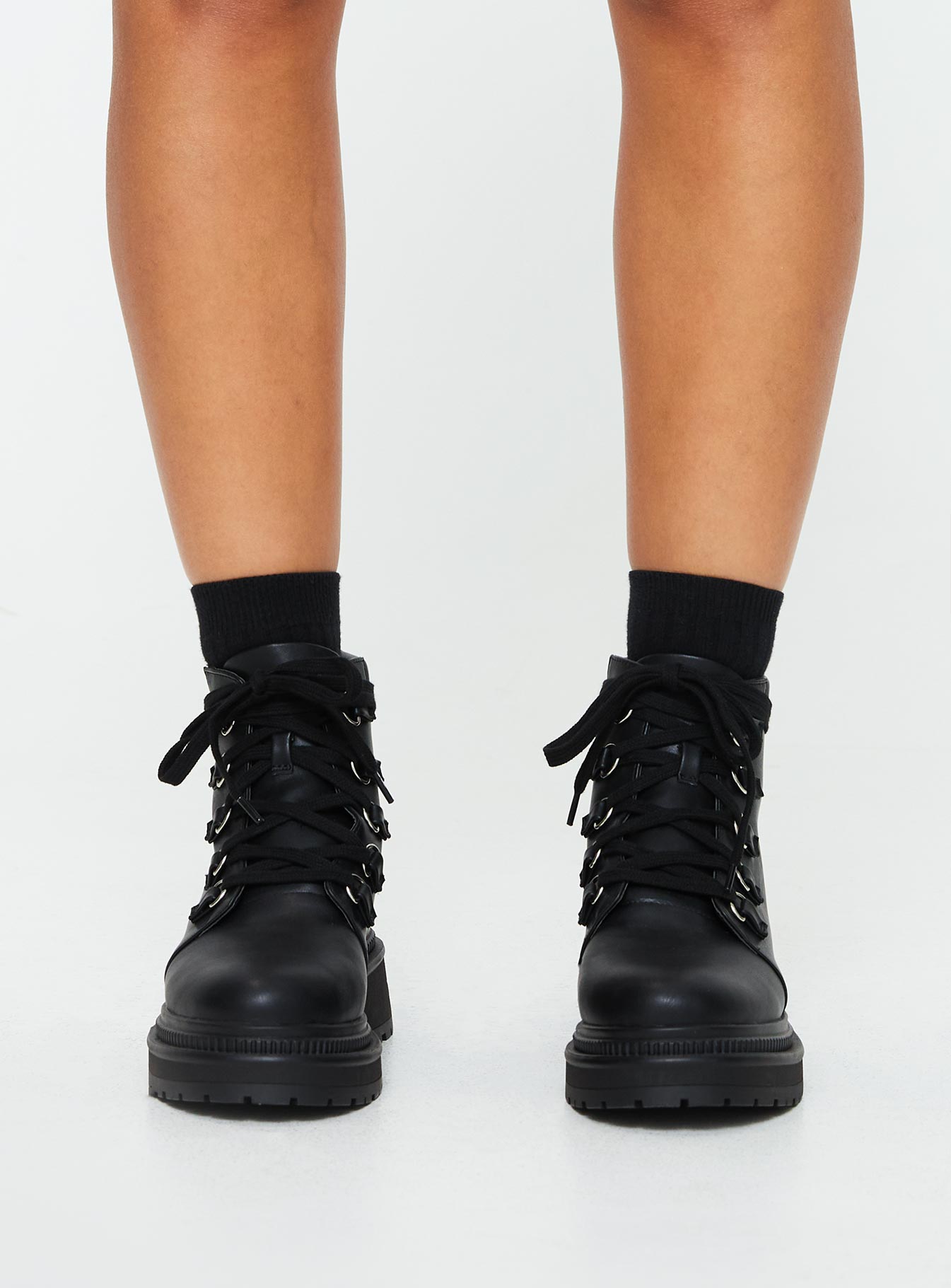 Cappie Boots Black-Vipp Girl