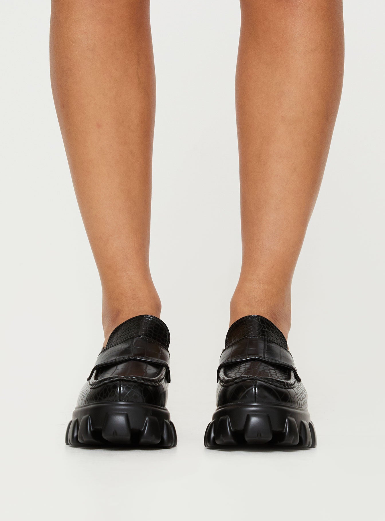 But U Mules Black Croc-Vipp Girl