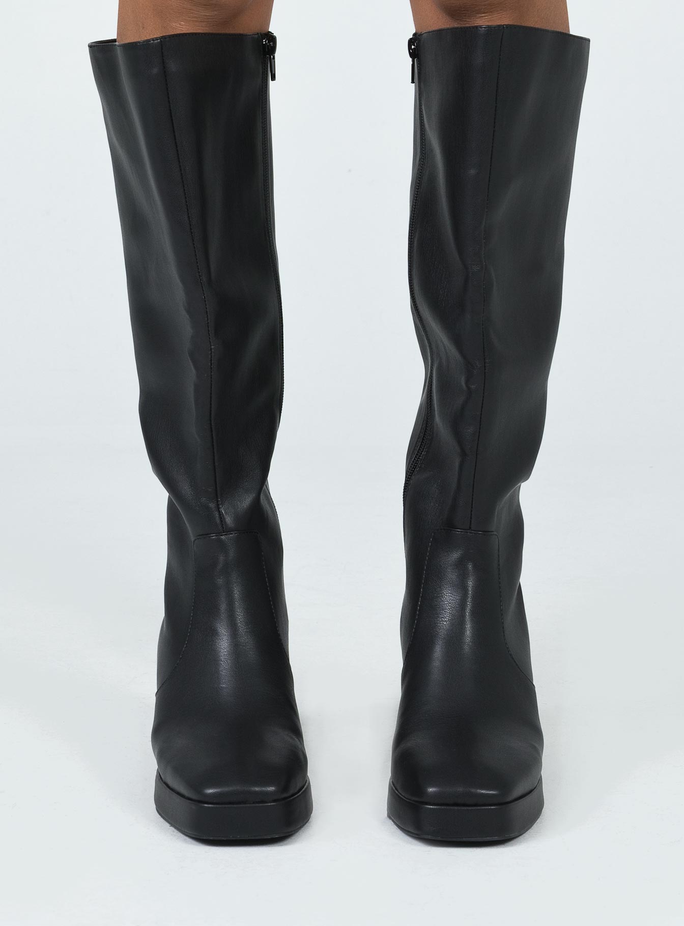 Lawrence Boots Black-Vipp Girl