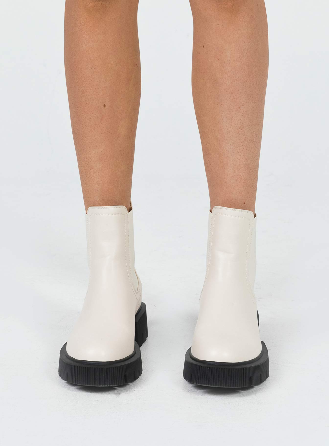 Lavern Boot Beige-Vipp Girl