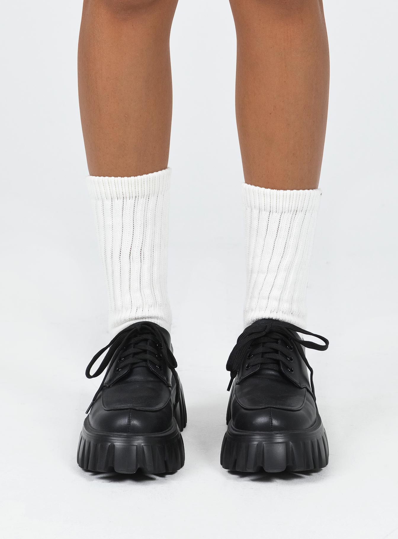 Melnick Flats Black-Vipp Girl