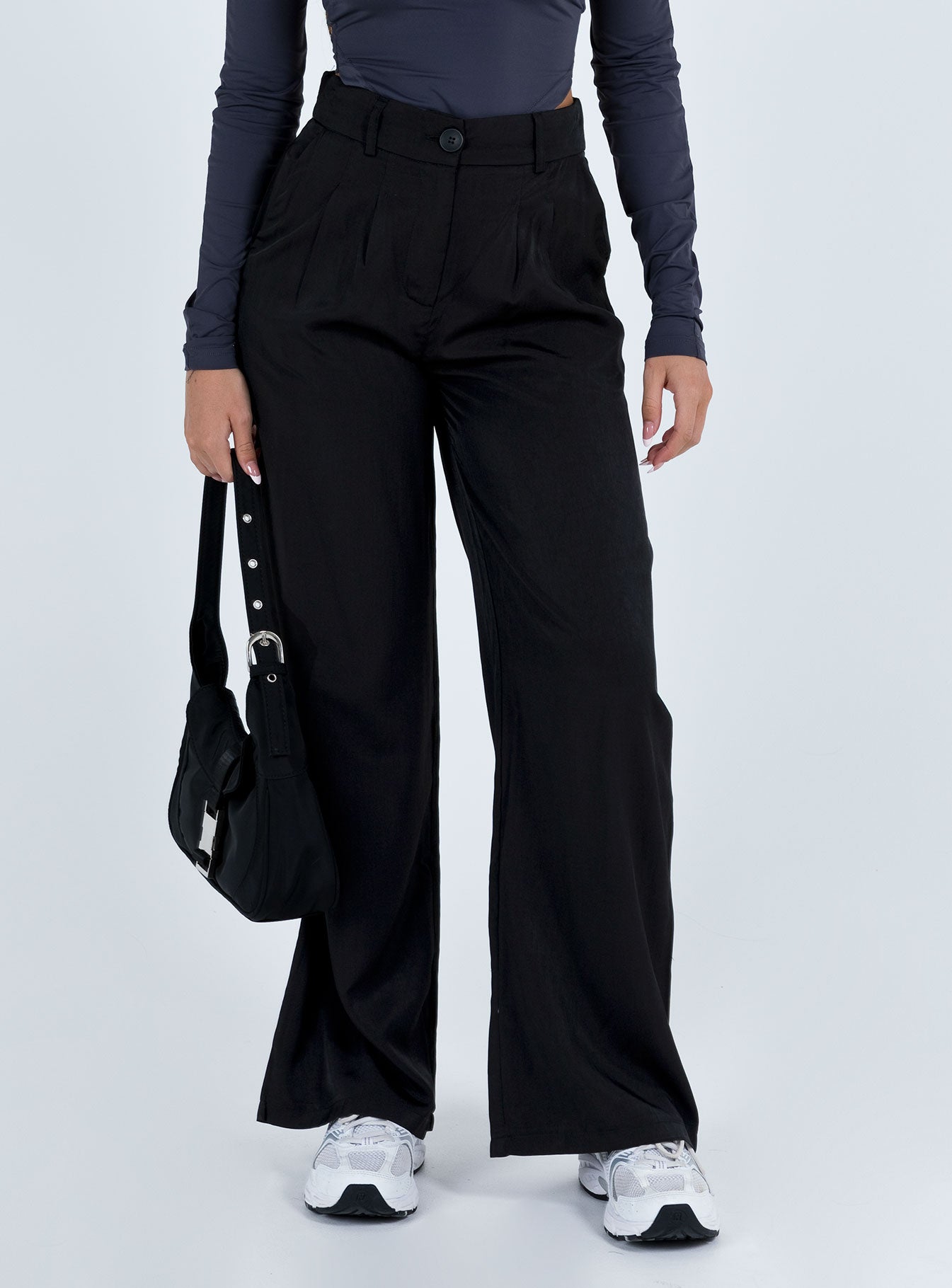 Kacey Pants Black Petite-Vipp Girl