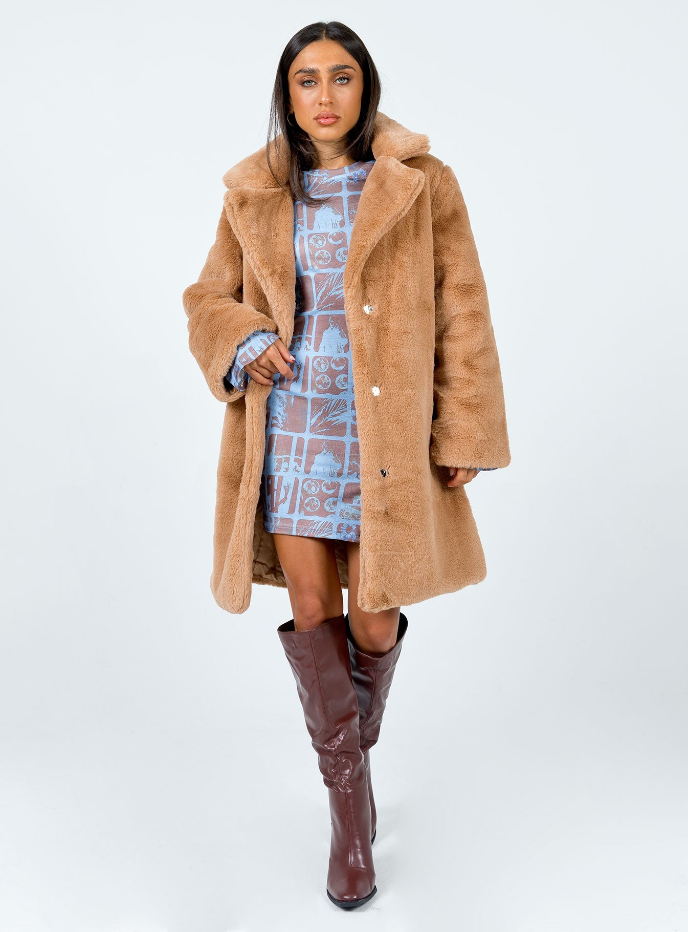 Nicha Coat Beige-Vipp Girl