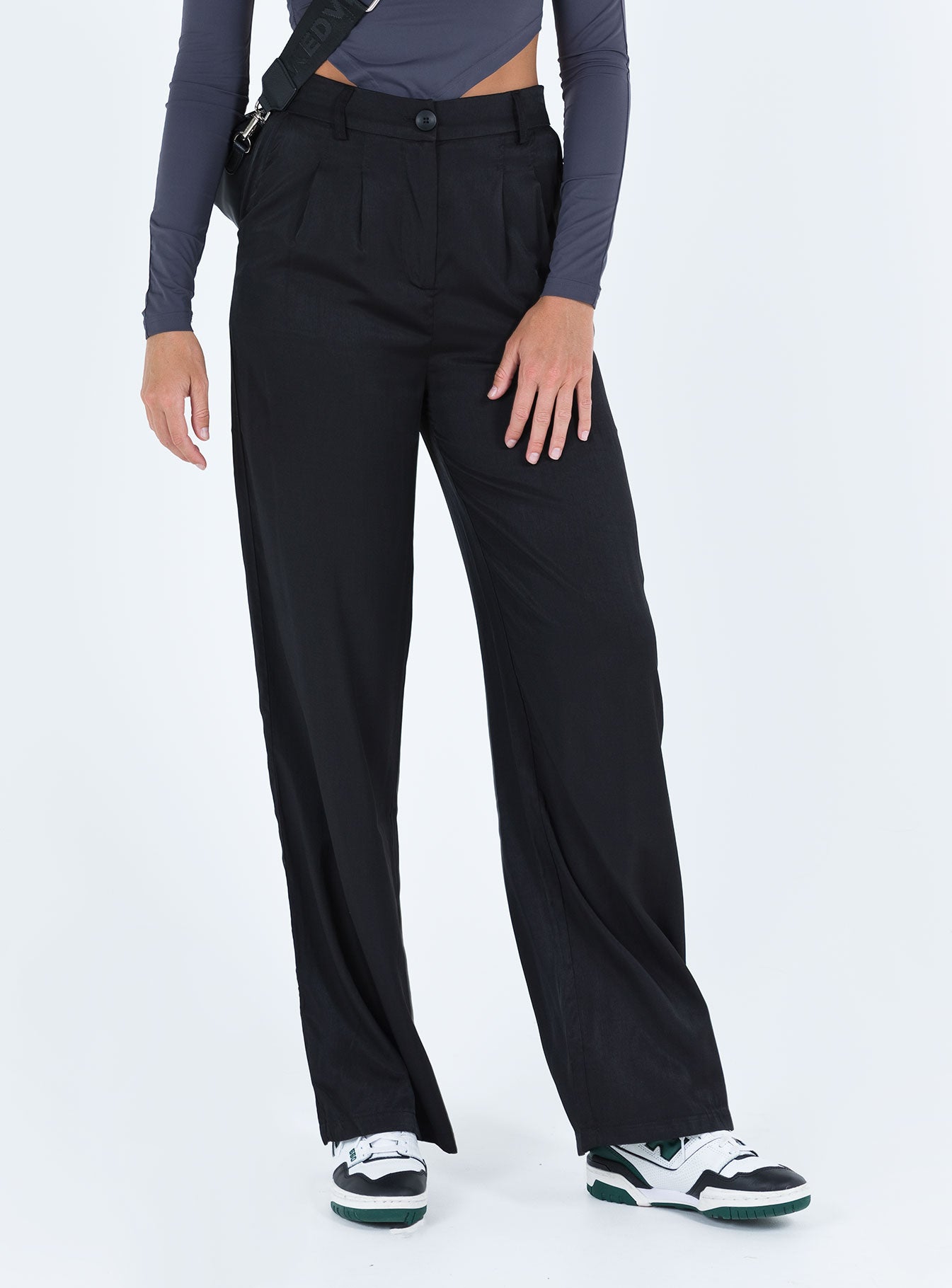 Kacey Pants Black Tall-Vipp Girl