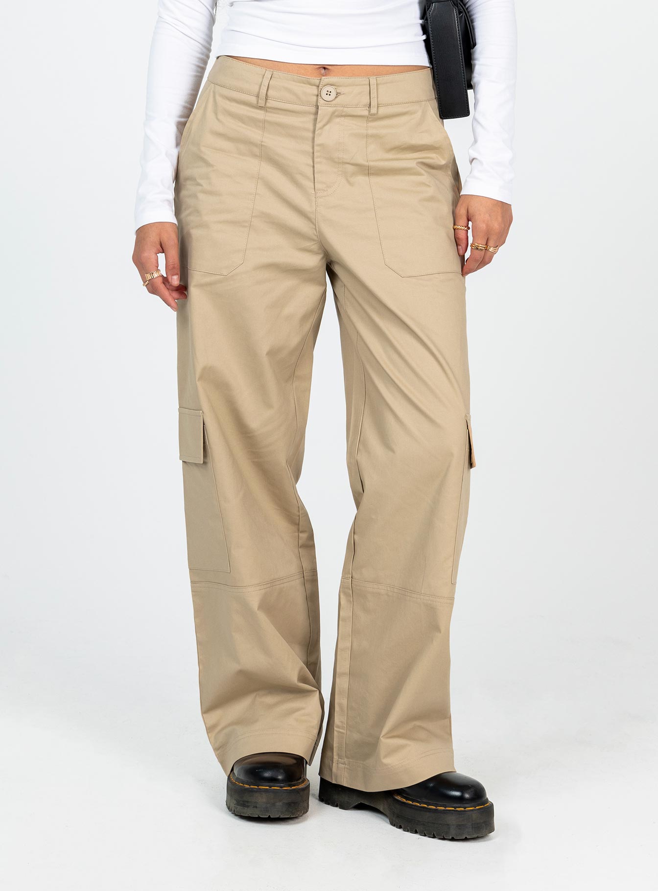 Luna Mid Rise Cargo Pants Beige Petite-Vipp Girl