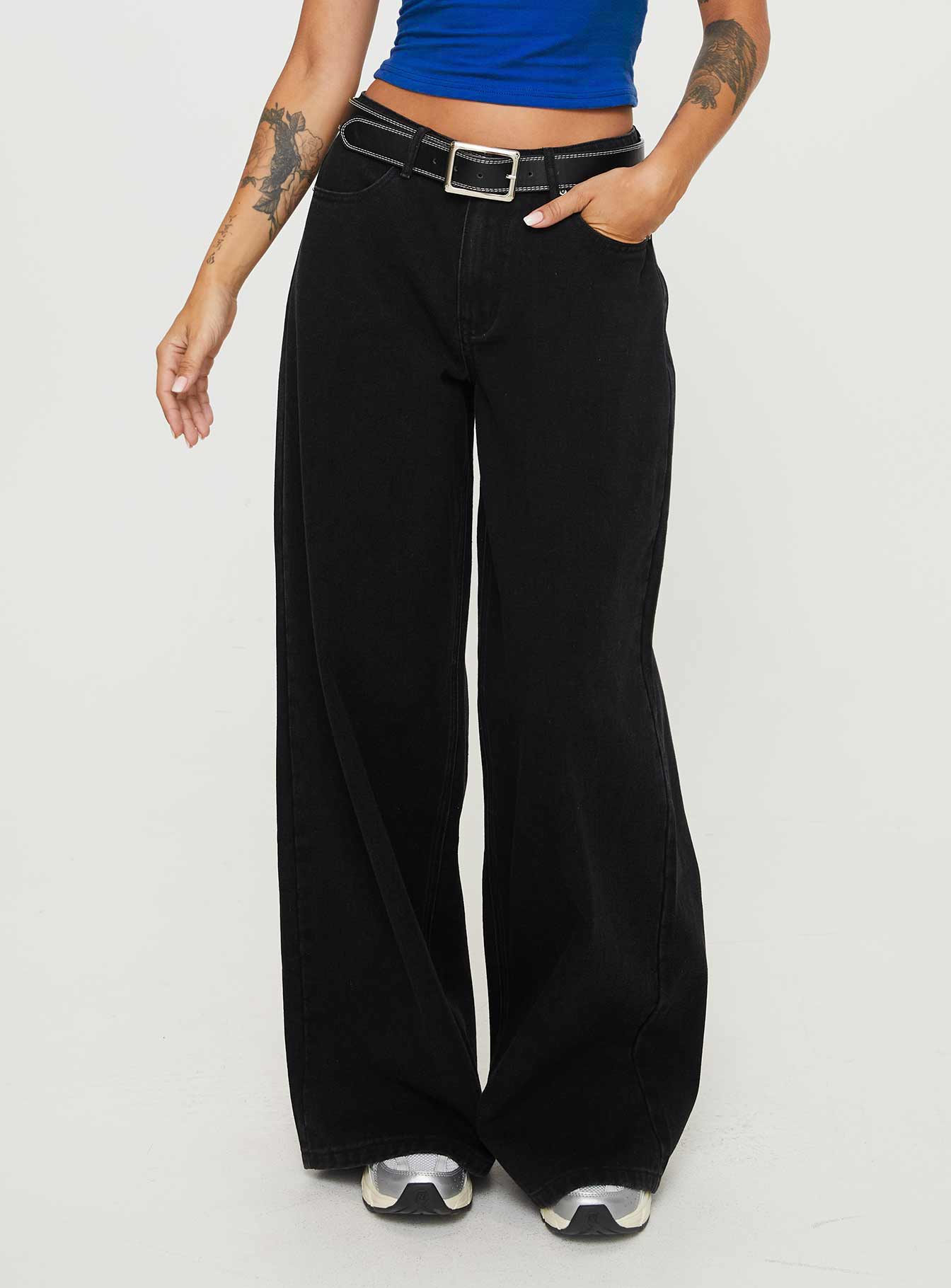 Naylor Mid Rise Wide Leg Jeans Washed Black Tall-Vipp Girl