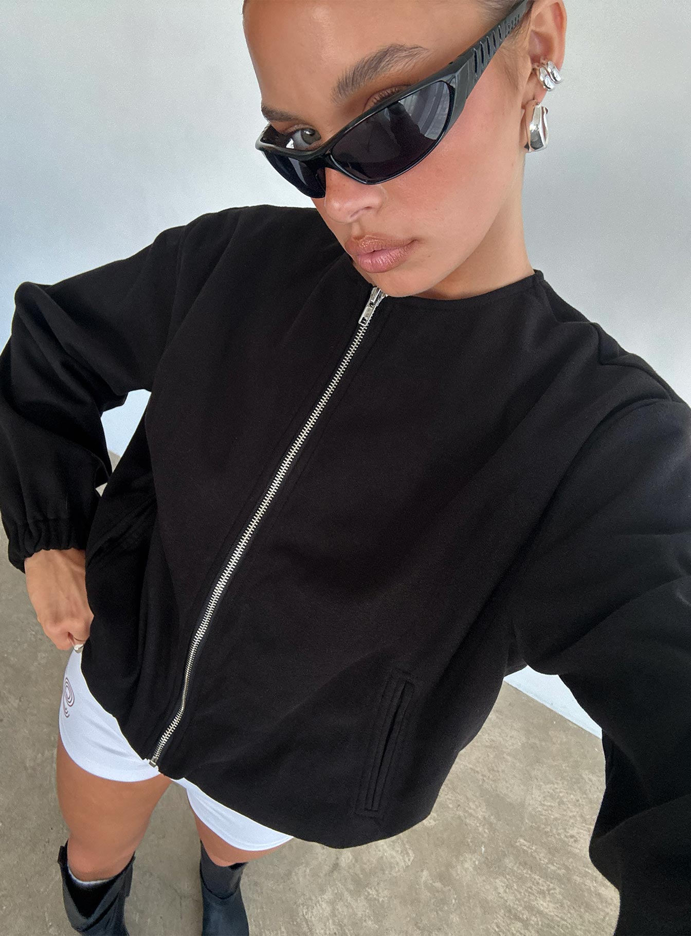 Grasp Bomber Jacket Black-Vipp Girl