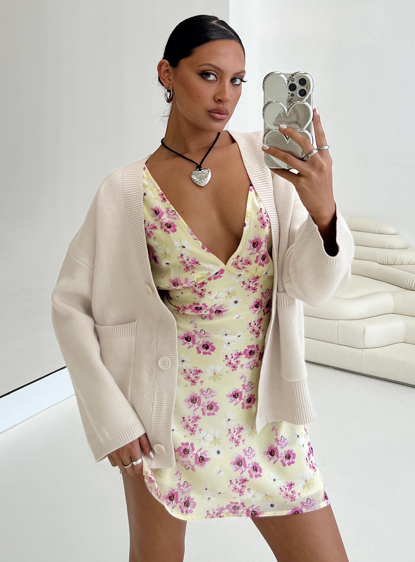 Burke Cardigan Cream-Vipp Girl