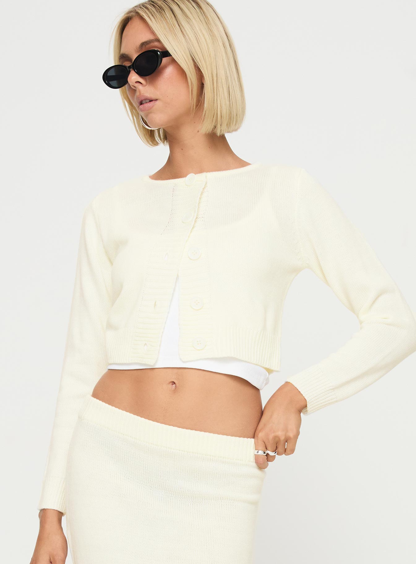 Collase Knit Sweater Cream-Vipp Girl