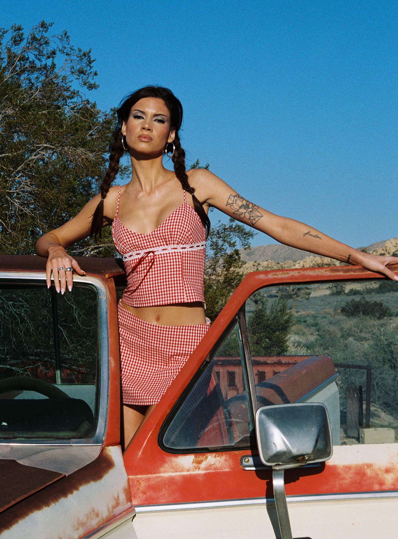 Daydreaming Gingham Set Red / White-Vipp Girl