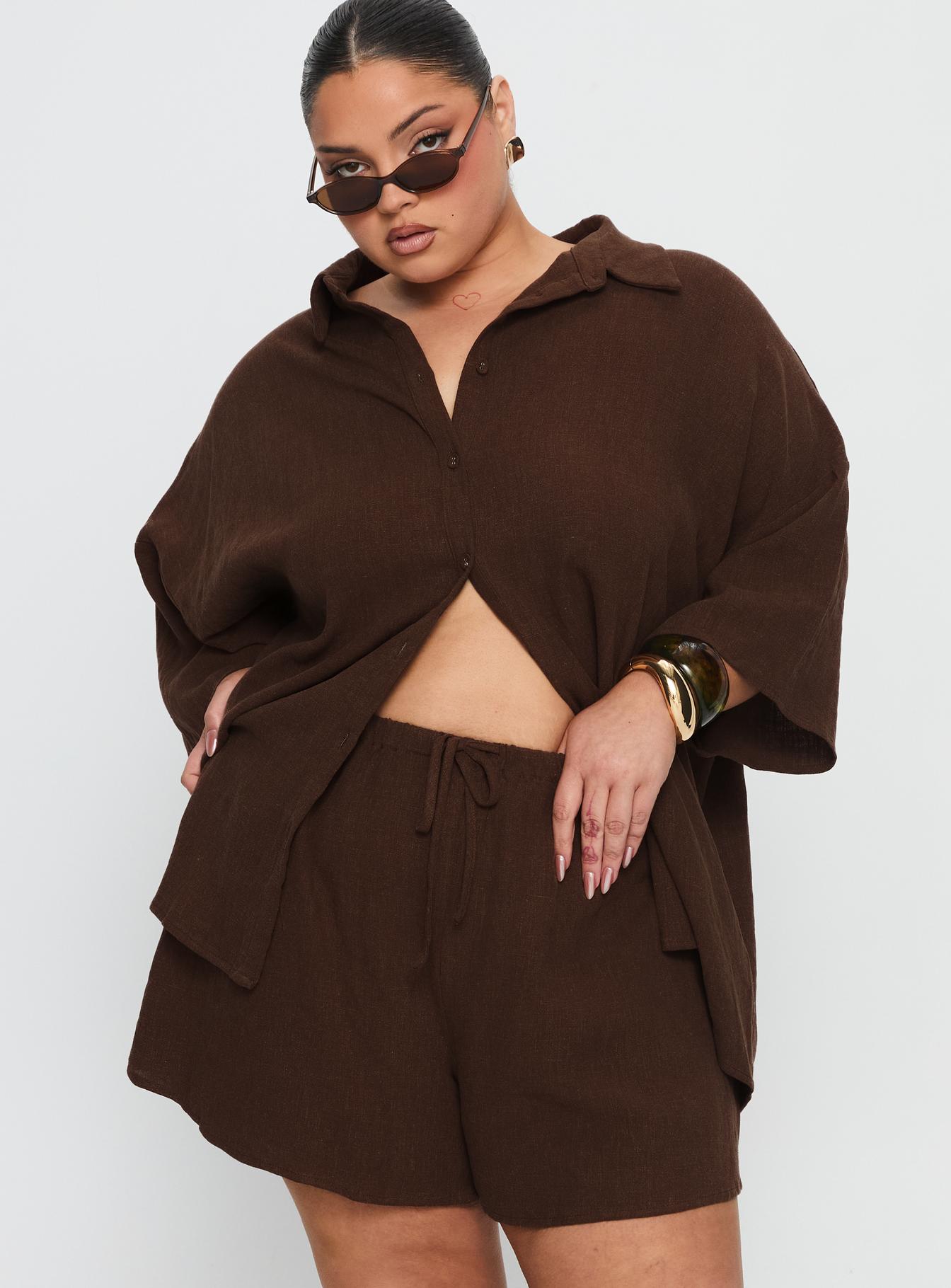 Peni Drawstring Linen Shorts Chocolate Curve-Vipp Girl