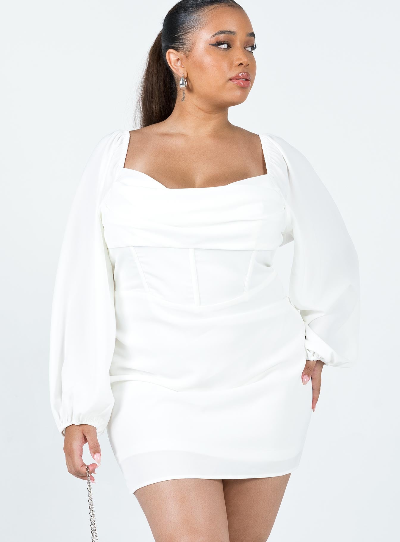 Lillie Long Sleeve Mini Dress White Curve-Vipp Girl