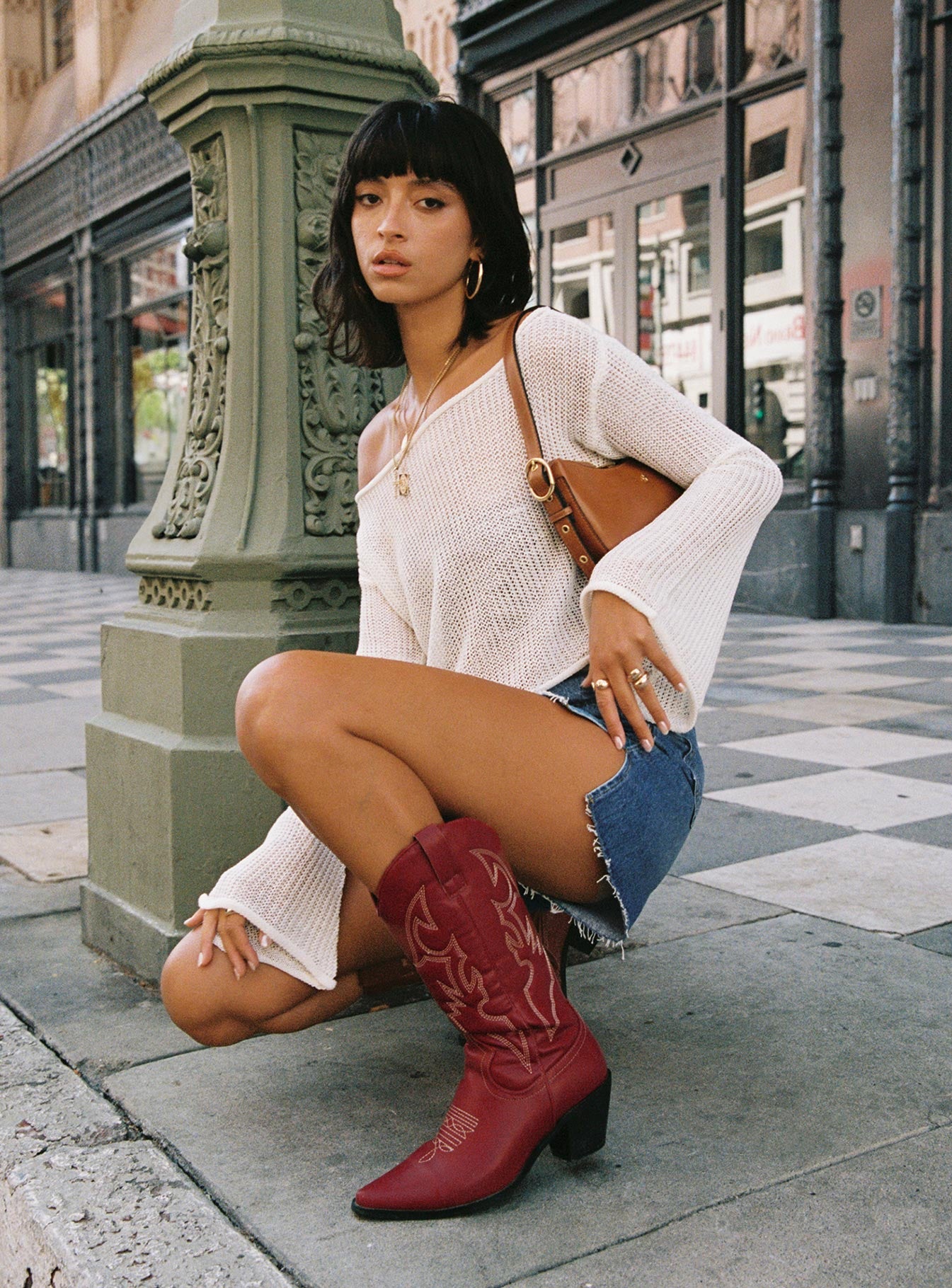 Cafe Pari Sweater White-Vipp Girl