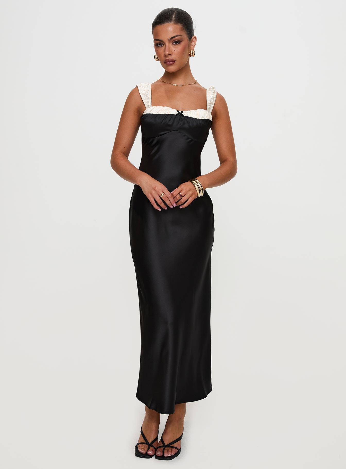 Emmert Maxi Dress Black-Vipp Girl