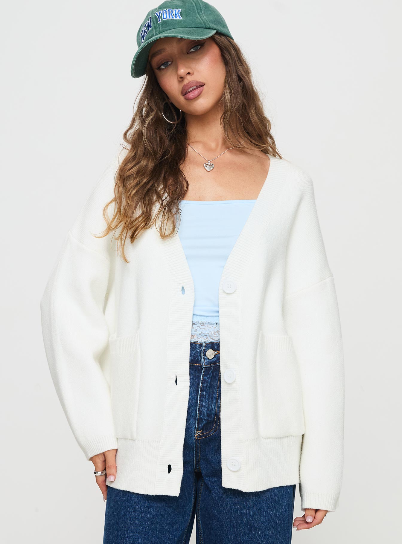 Burke Cardigan White-Vipp Girl