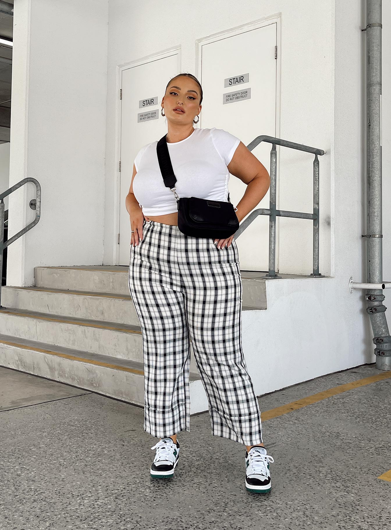 Evant Tee White Curve-Vipp Girl