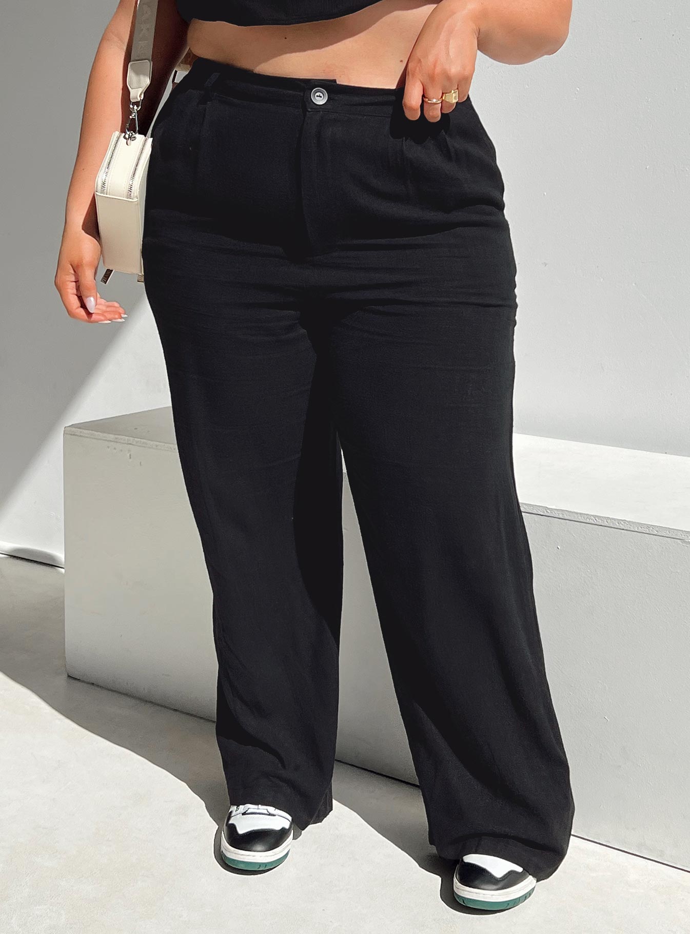 Brenda Linen Blend Pants Black Curve-Vipp Girl
