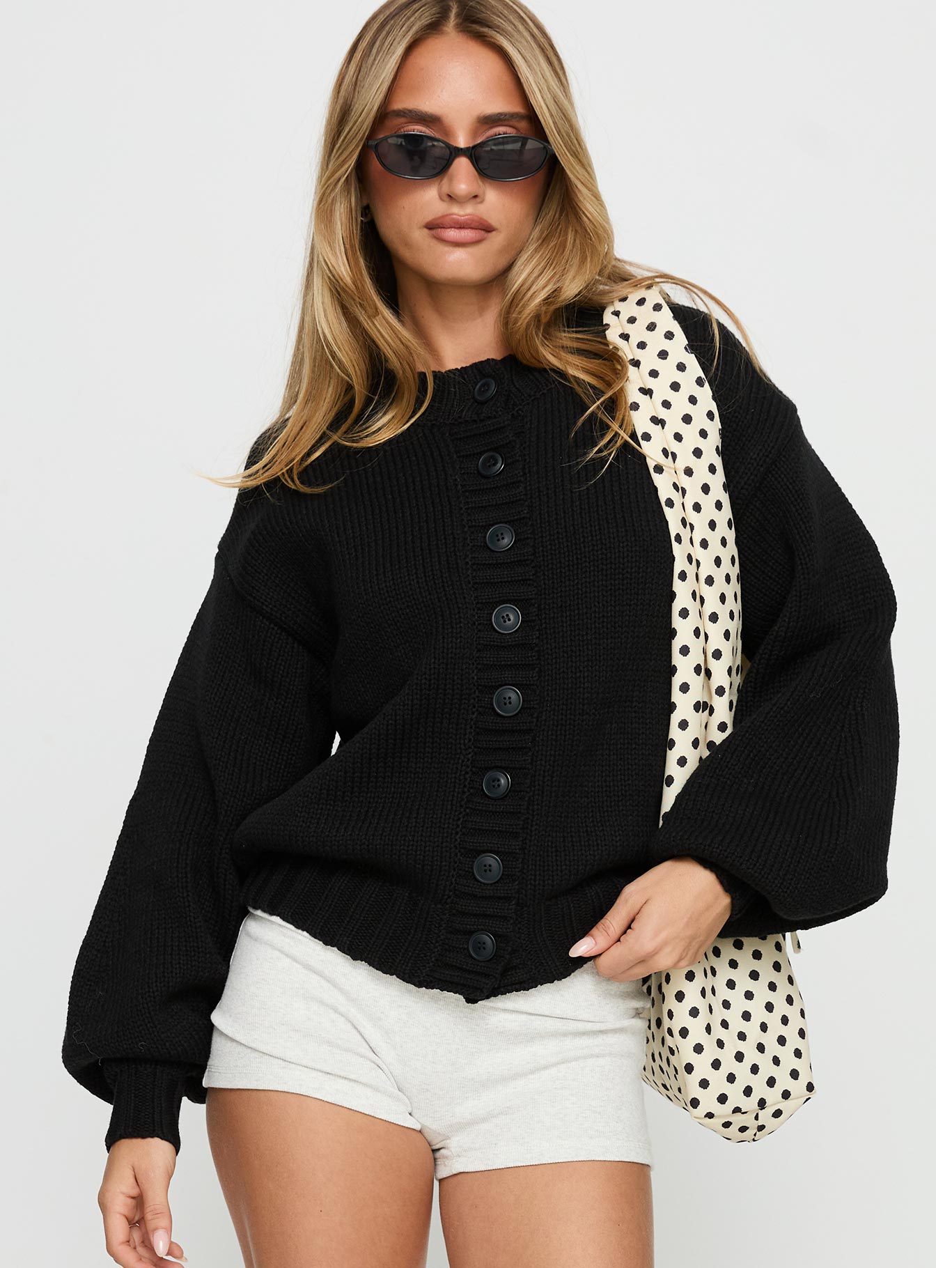 Edern Cardigan Black-Vipp Girl