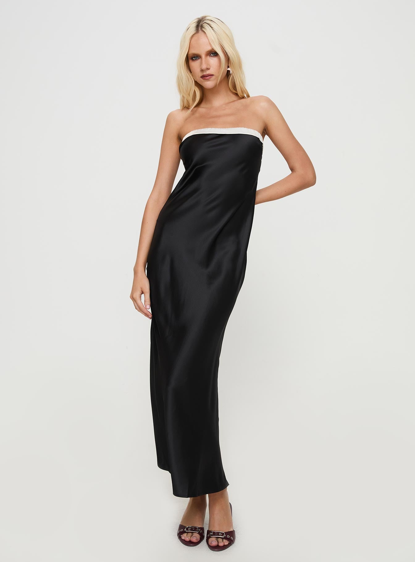 Phillipa Strapless Maxi Dress Black-Vipp Girl