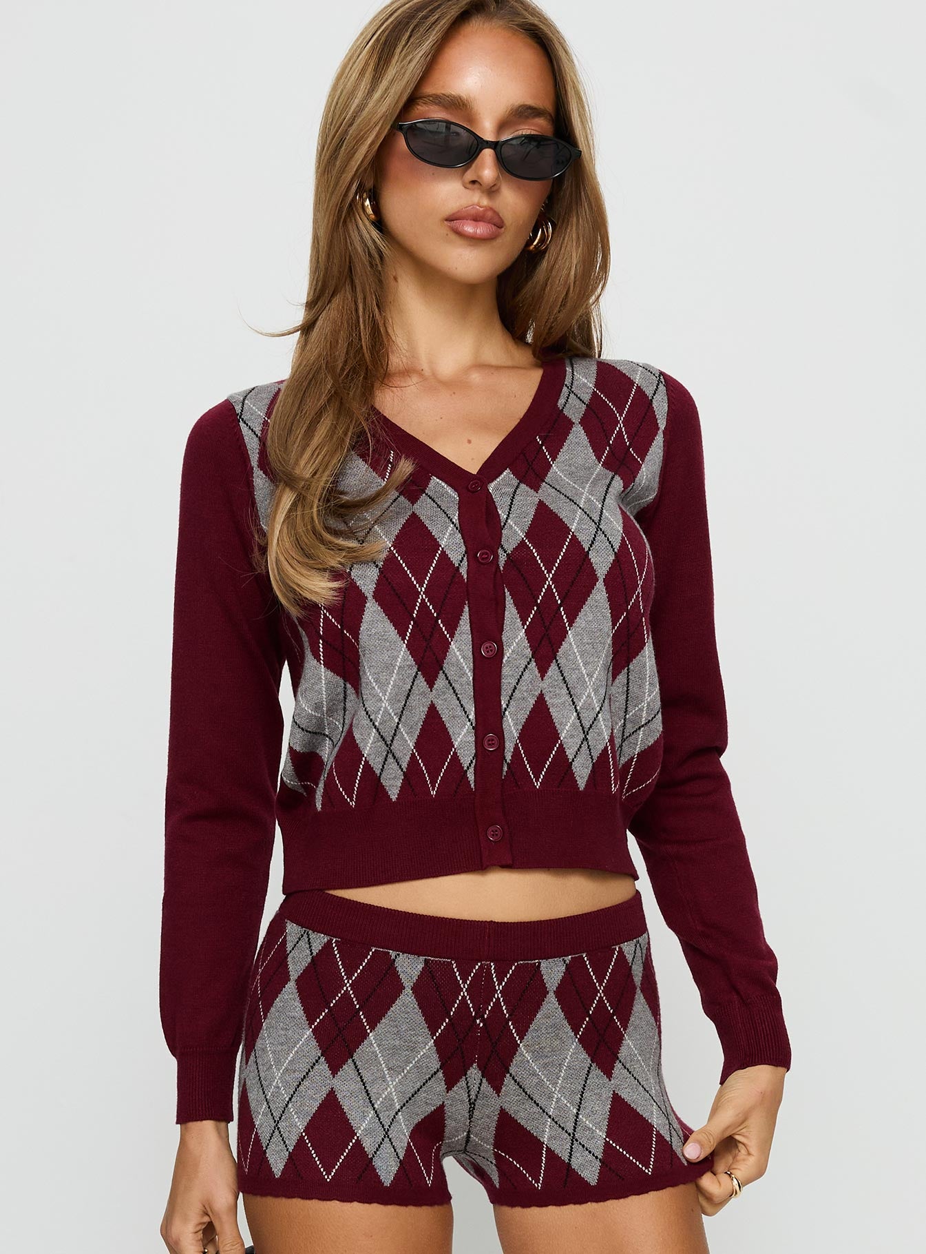 Raiven Knit Cardigan Burgundy Argyle-Vipp Girl