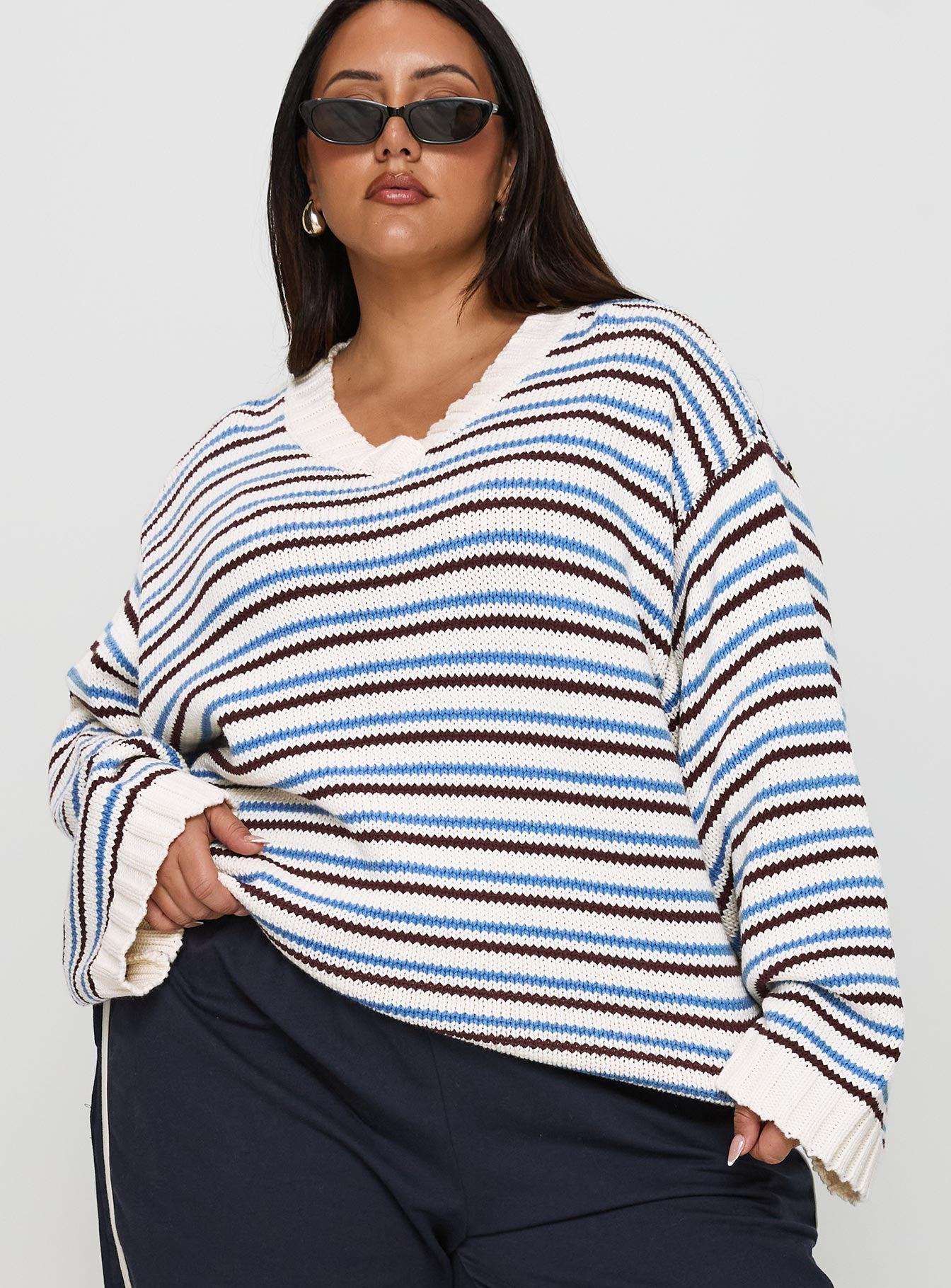 Karolyn Sweater Blue Stripe Curve-Vipp Girl