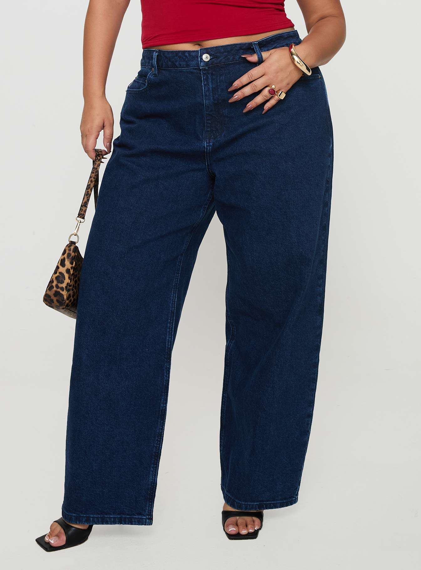 Britta Mid Rise Tapered Leg Jeans Dark Wash Curve-Vipp Girl