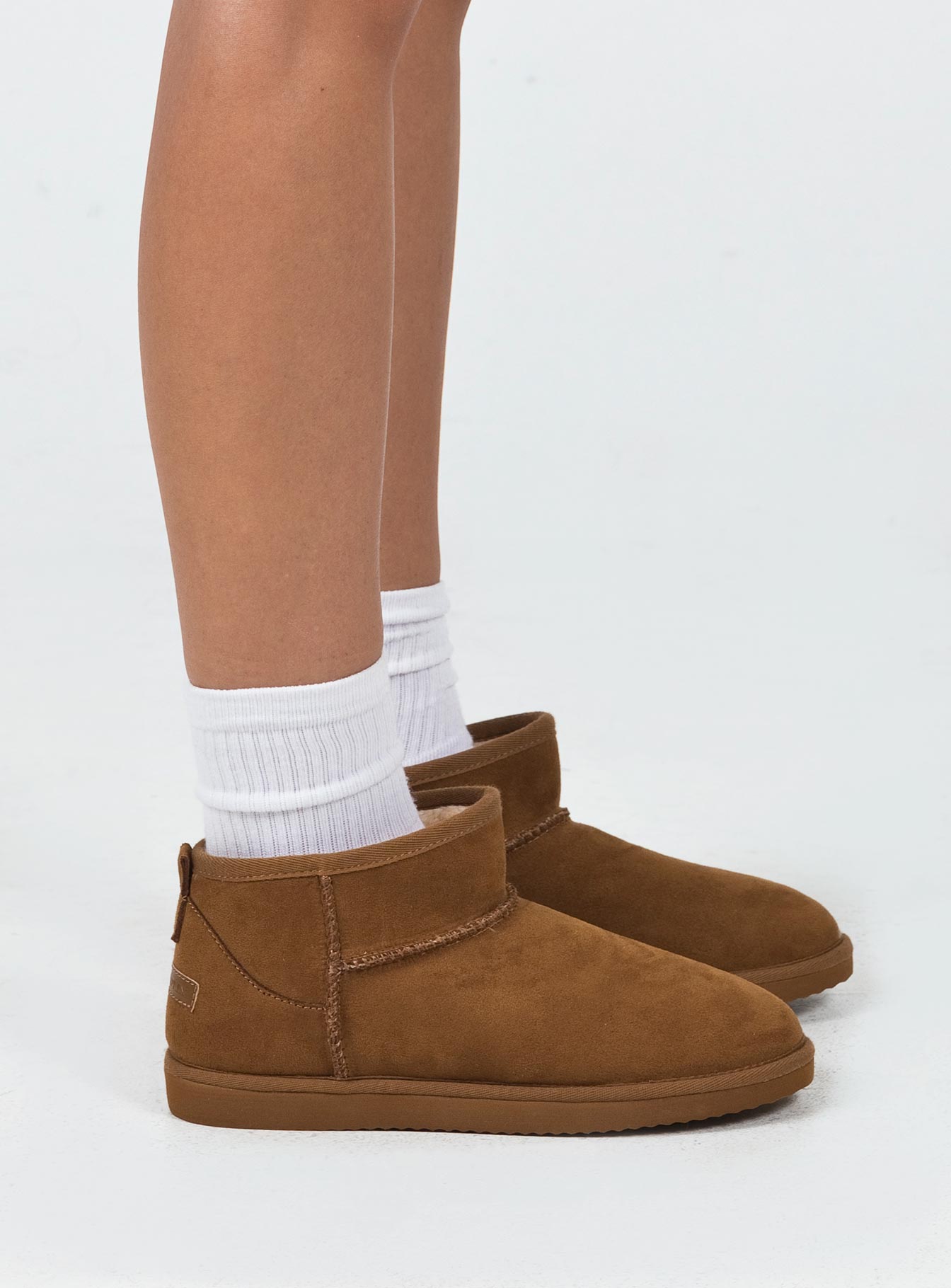 Kona Shearling Boots Brown-Vipp Girl