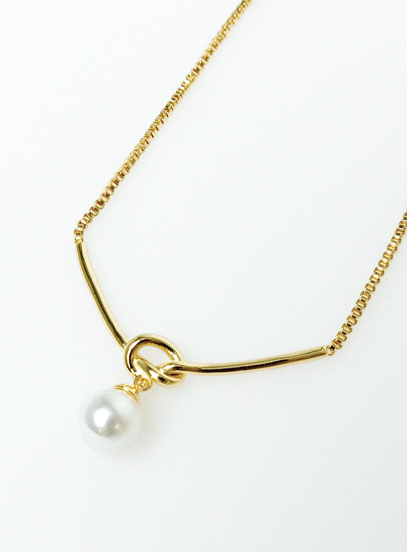 Dais Necklace Gold-Vipp Girl