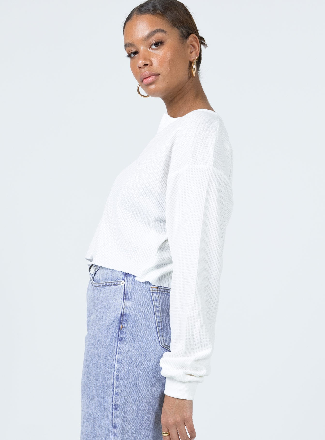 Mia Cropped Henley White-Vipp Girl