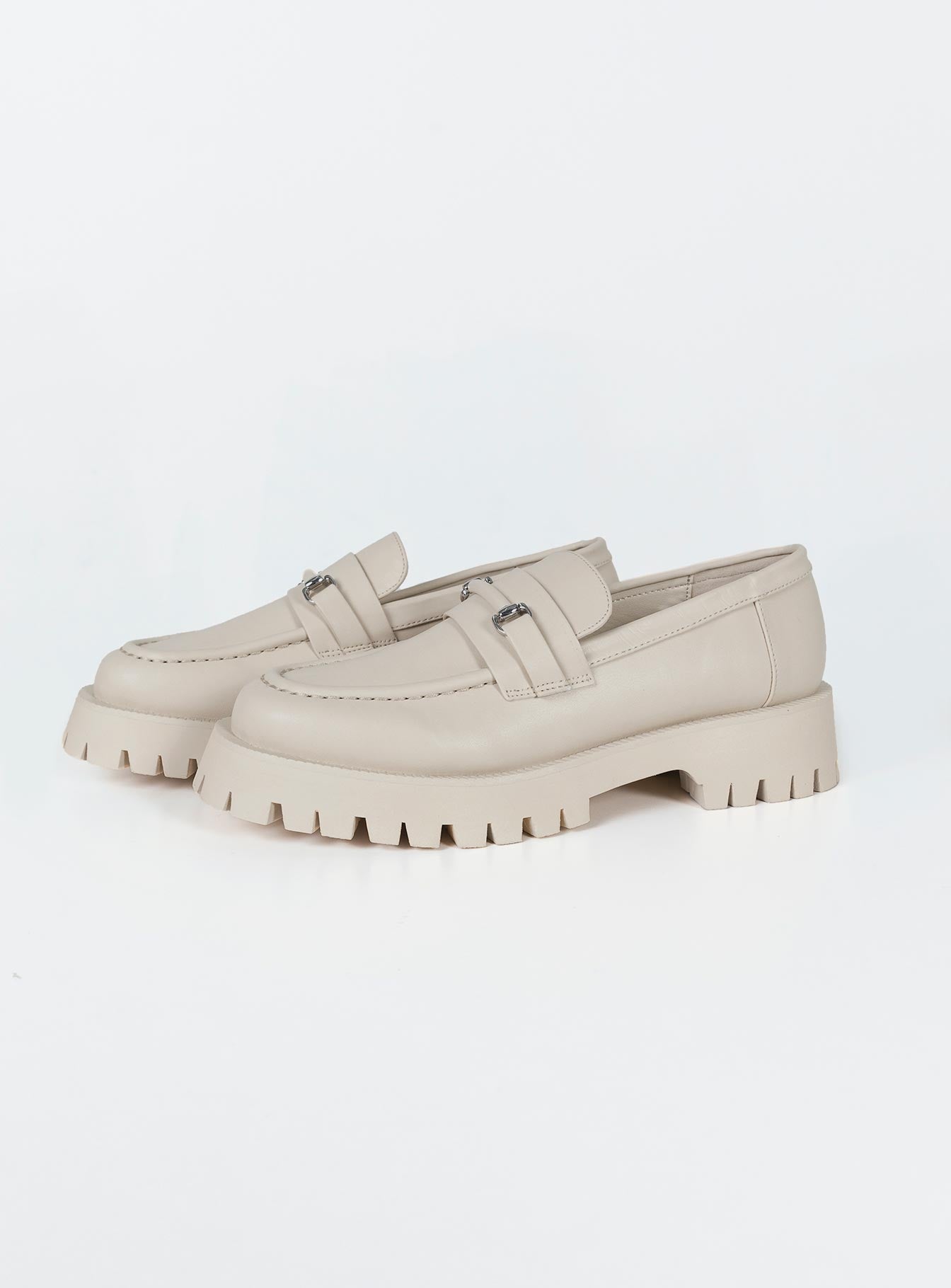 Maison Loafers Beige-Vipp Girl