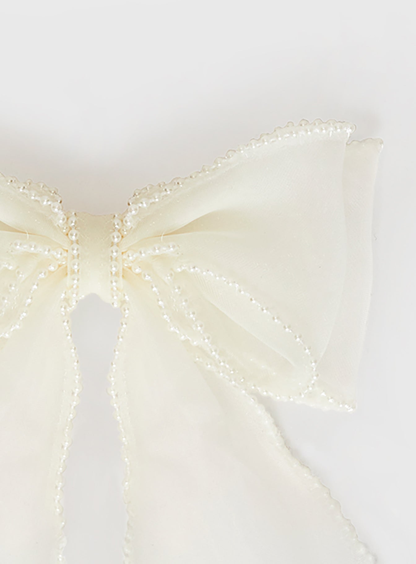 Emorie Hair Bow White-Vipp Girl