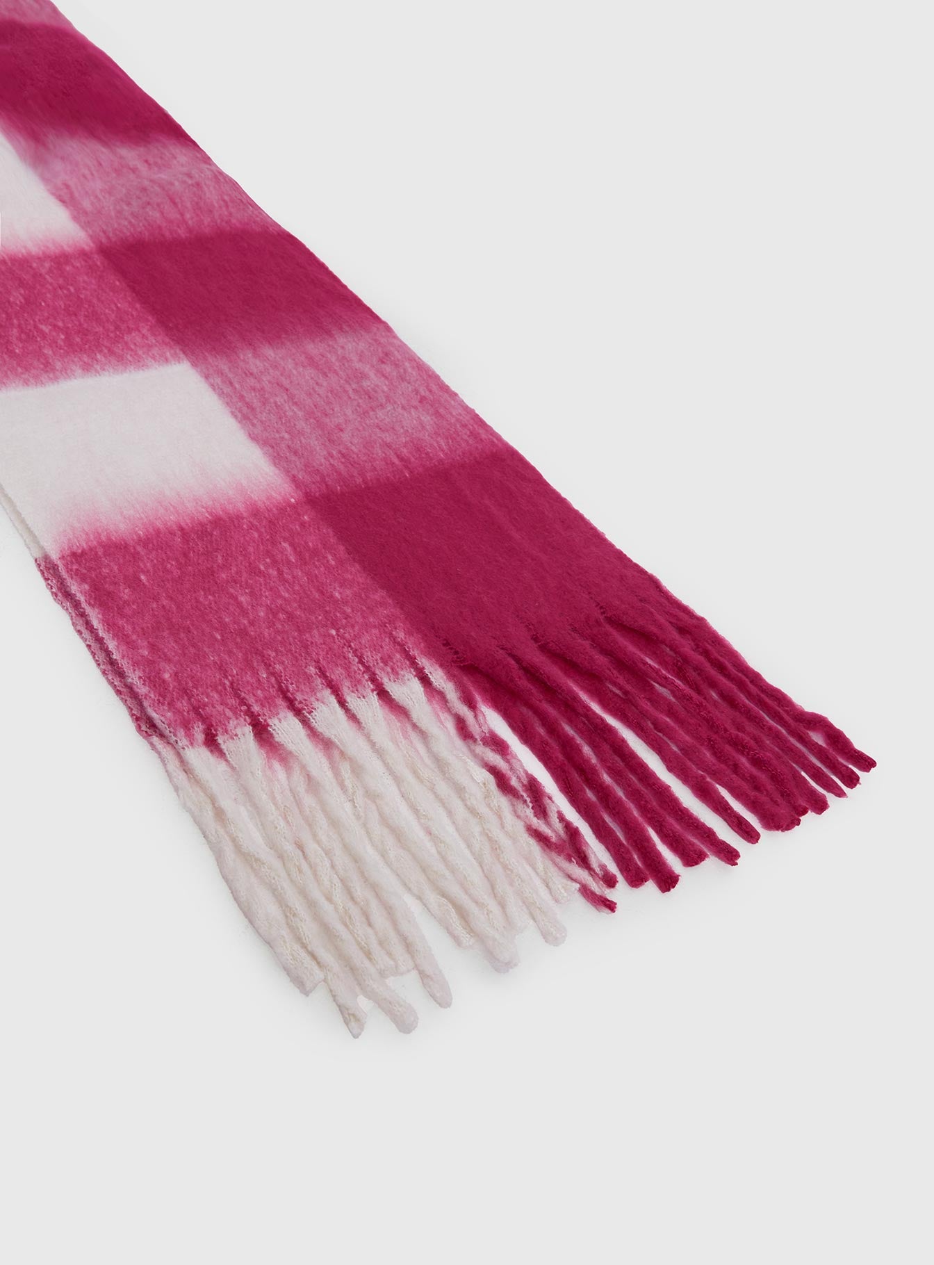 Consideration Scarf Pink Check-Vipp Girl