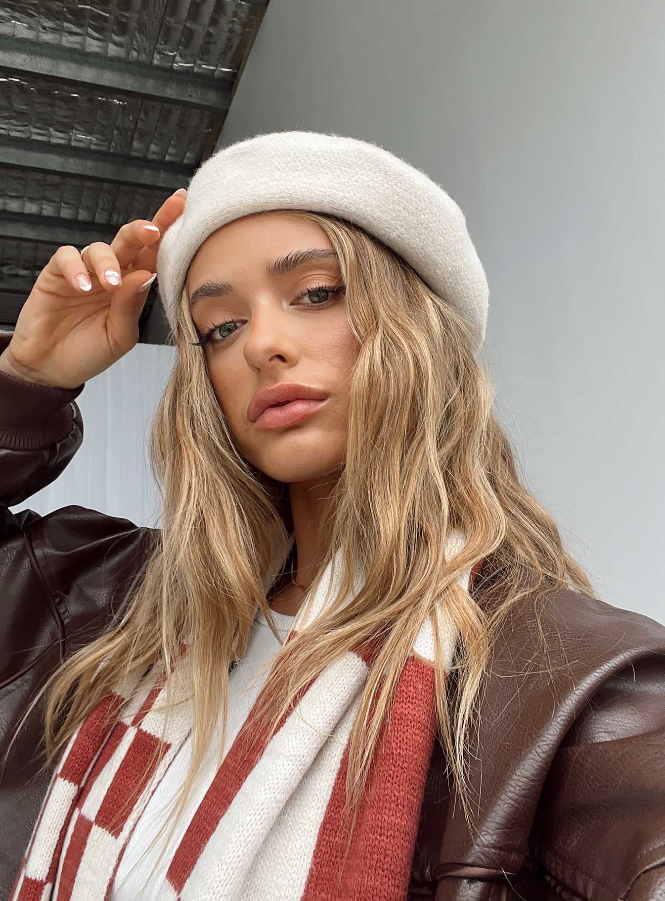 Elio Beret Cream-Vipp Girl