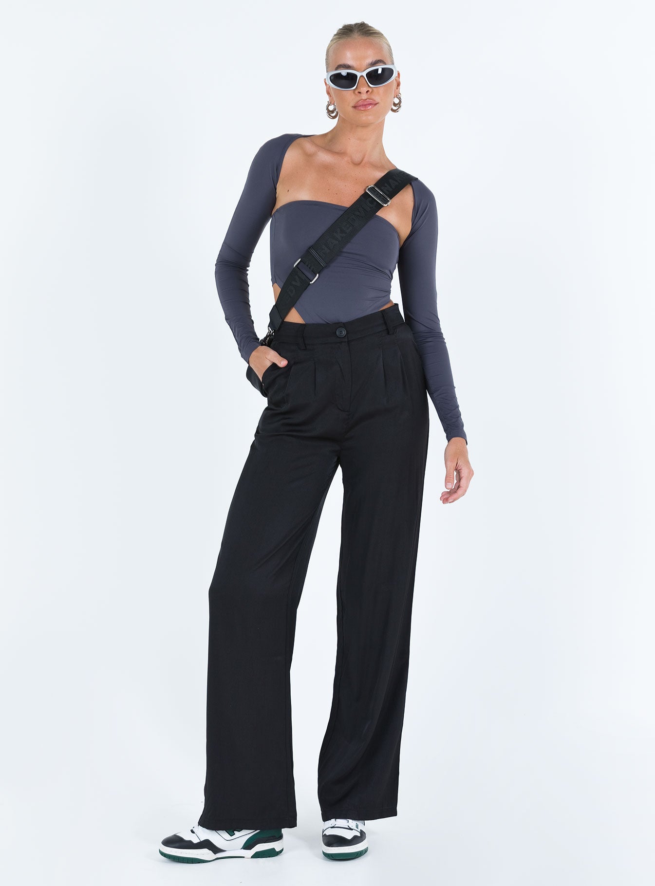 Kacey Pants Black Tall-Vipp Girl