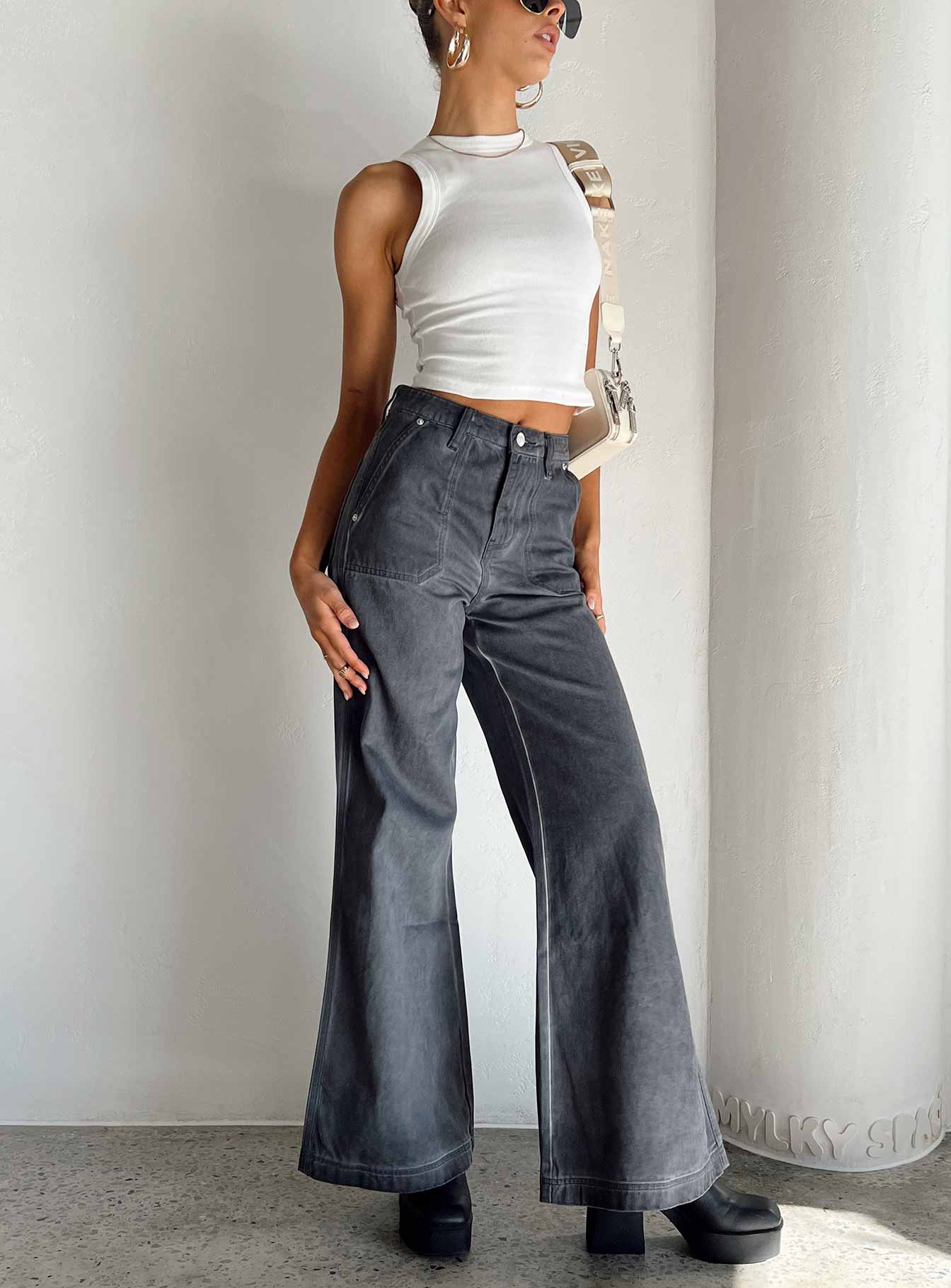 Dream Big Wide Leg Flare Jeans Denim-Vipp Girl
