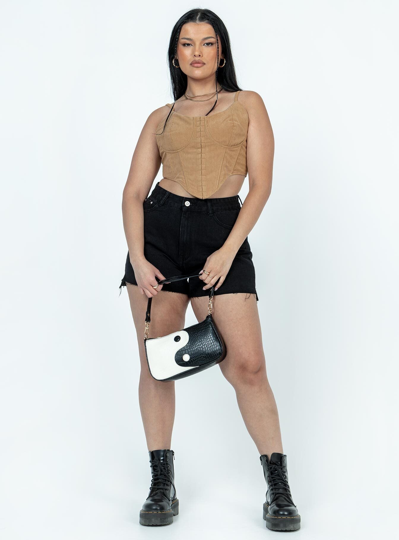 Leonie Denim Shorts Washed Black-Vipp Girl