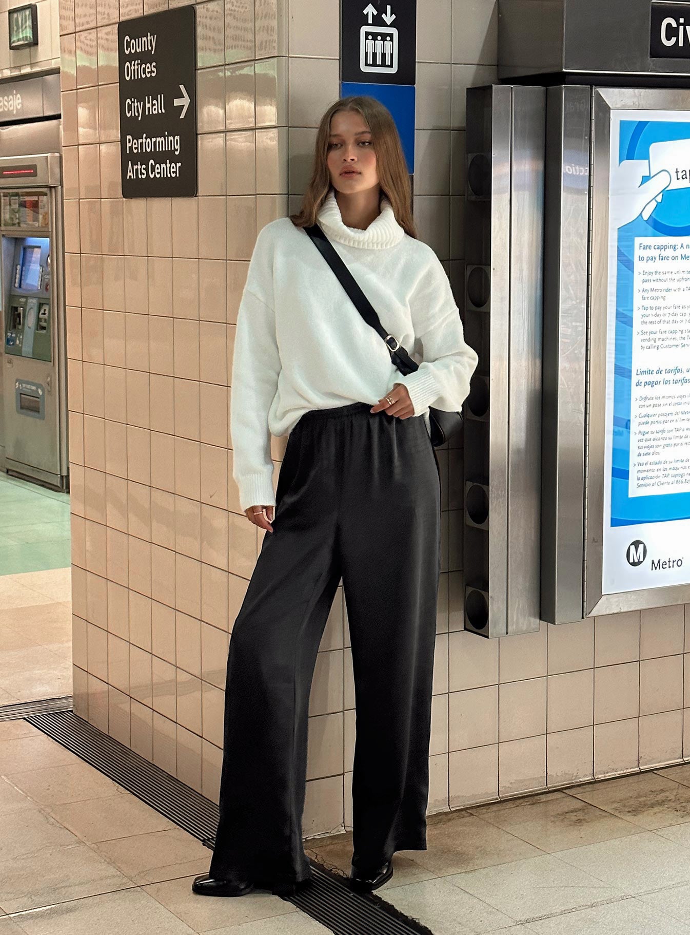 Nixie Pants Black-Vipp Girl