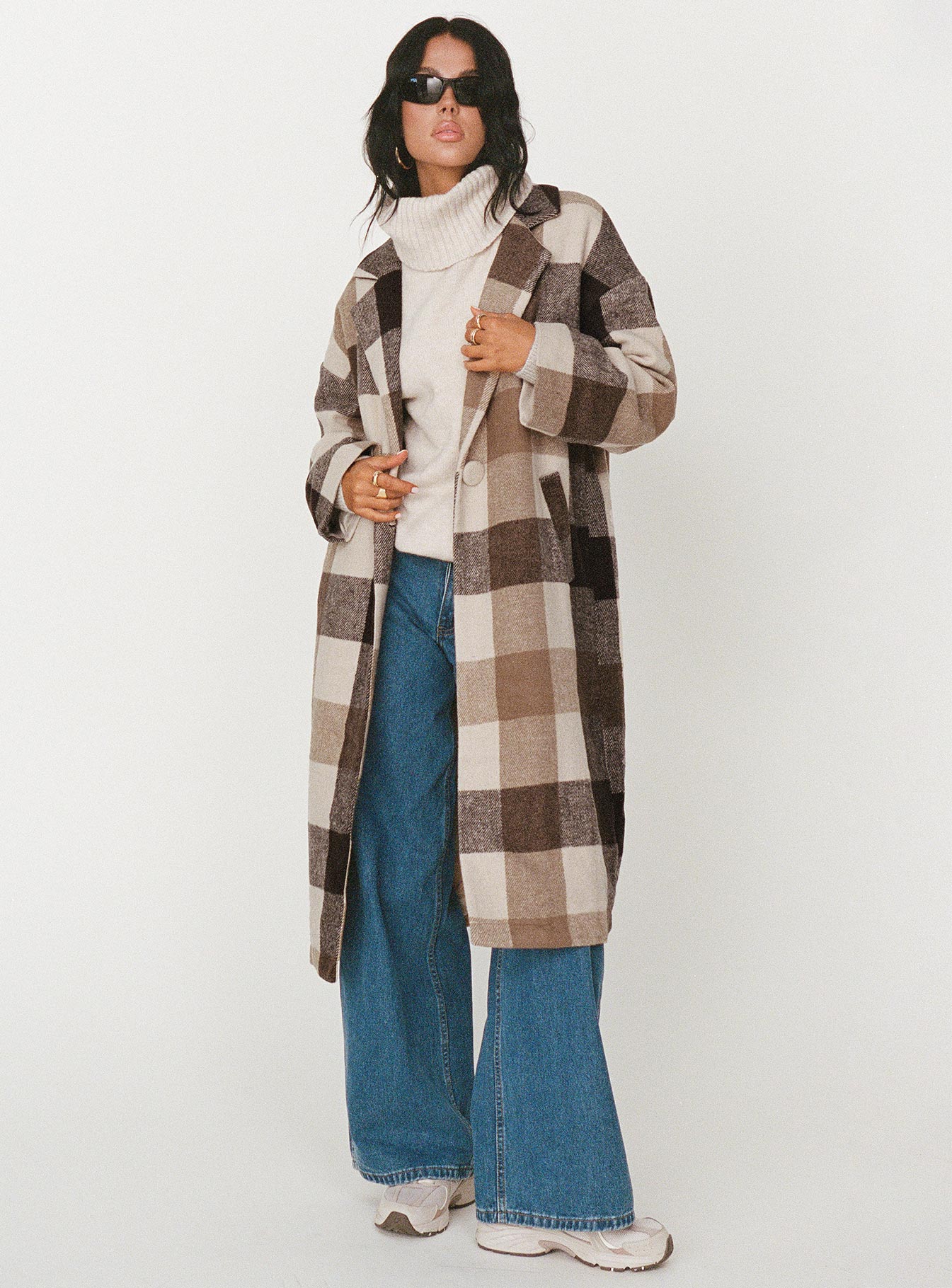 Penelope Coat Beige-Vipp Girl